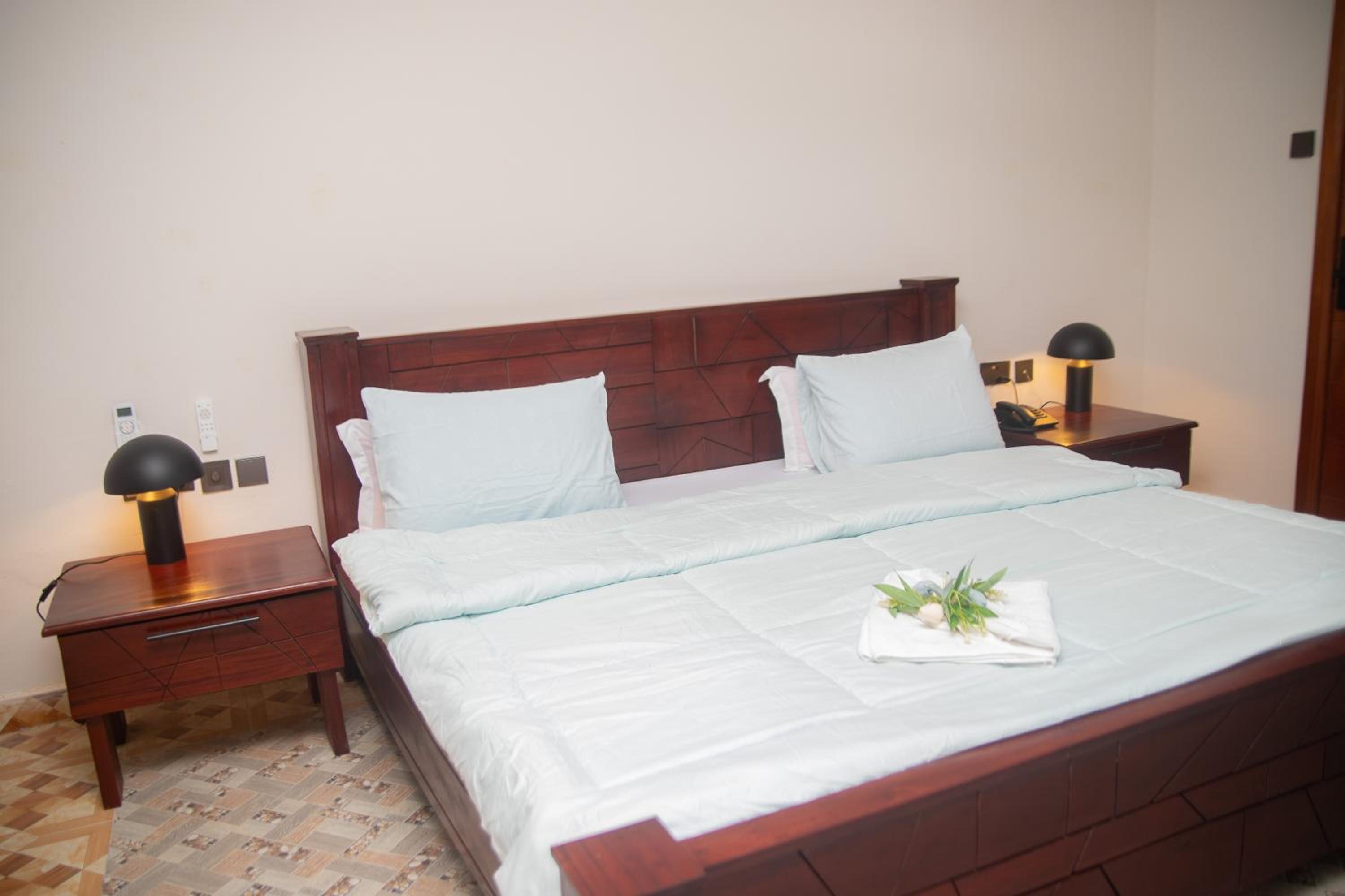 King Room with Balcony photo 2