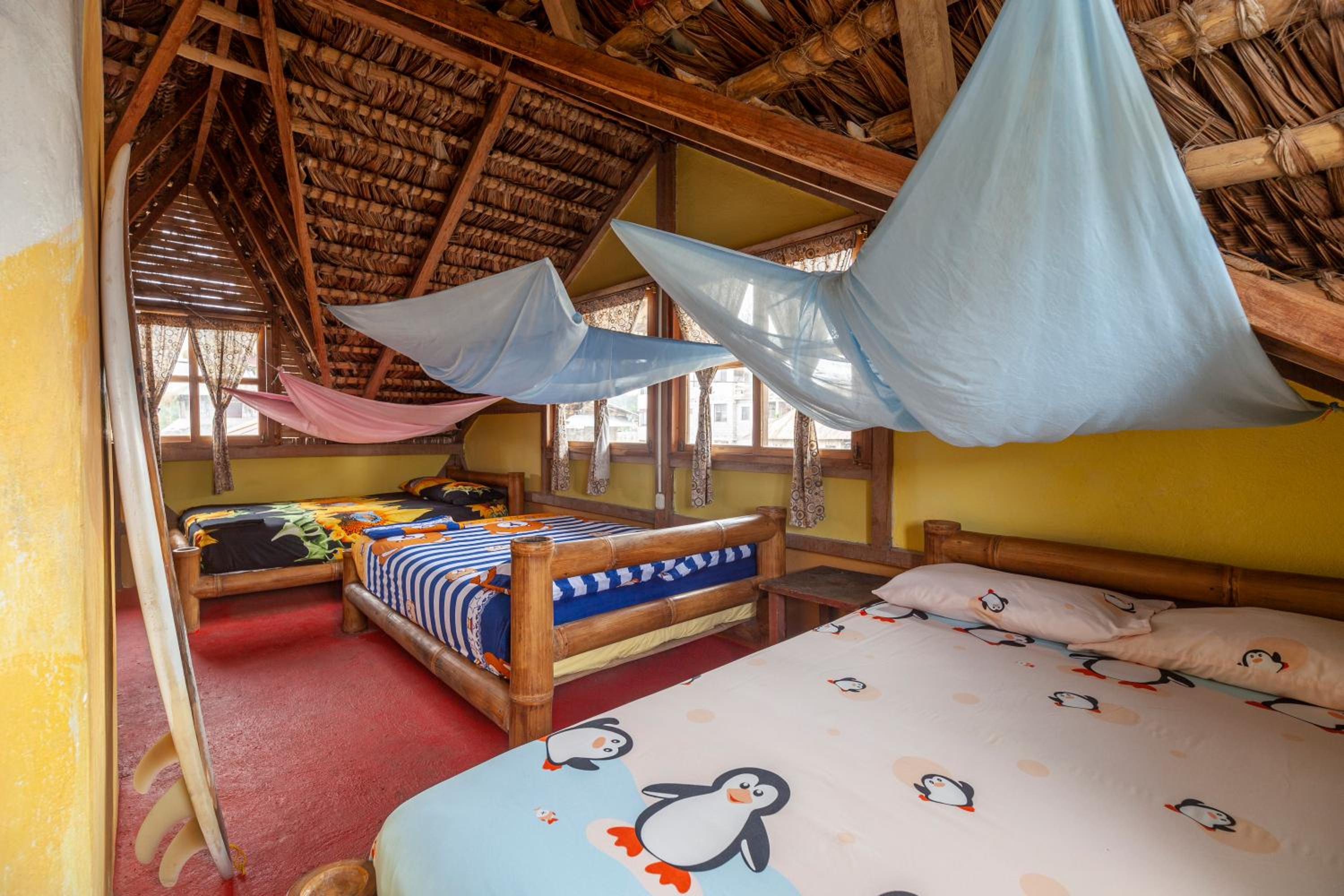 Bed in 4-Bed Mixed Dormitory Room photo 3