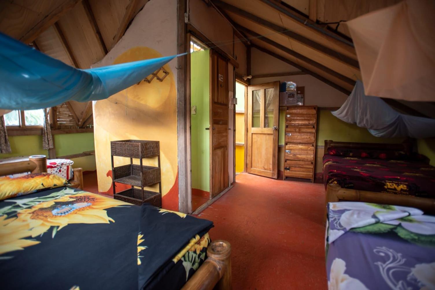 Bed in 4-Bed Mixed Dormitory Room photo 1