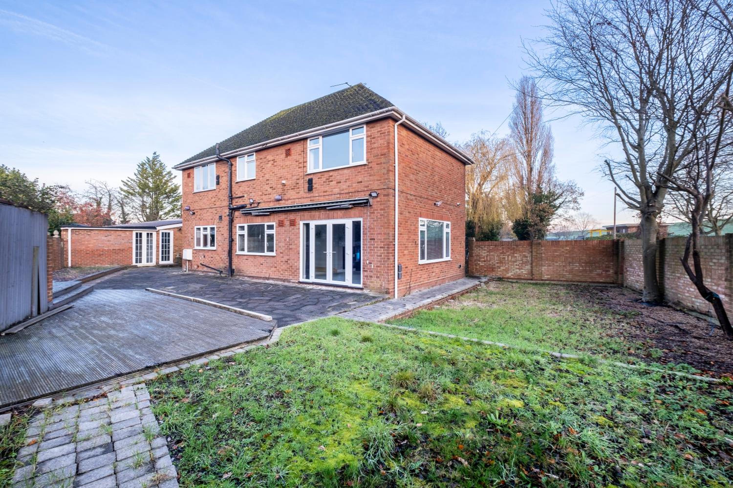 Four-Bedroom House photo 1