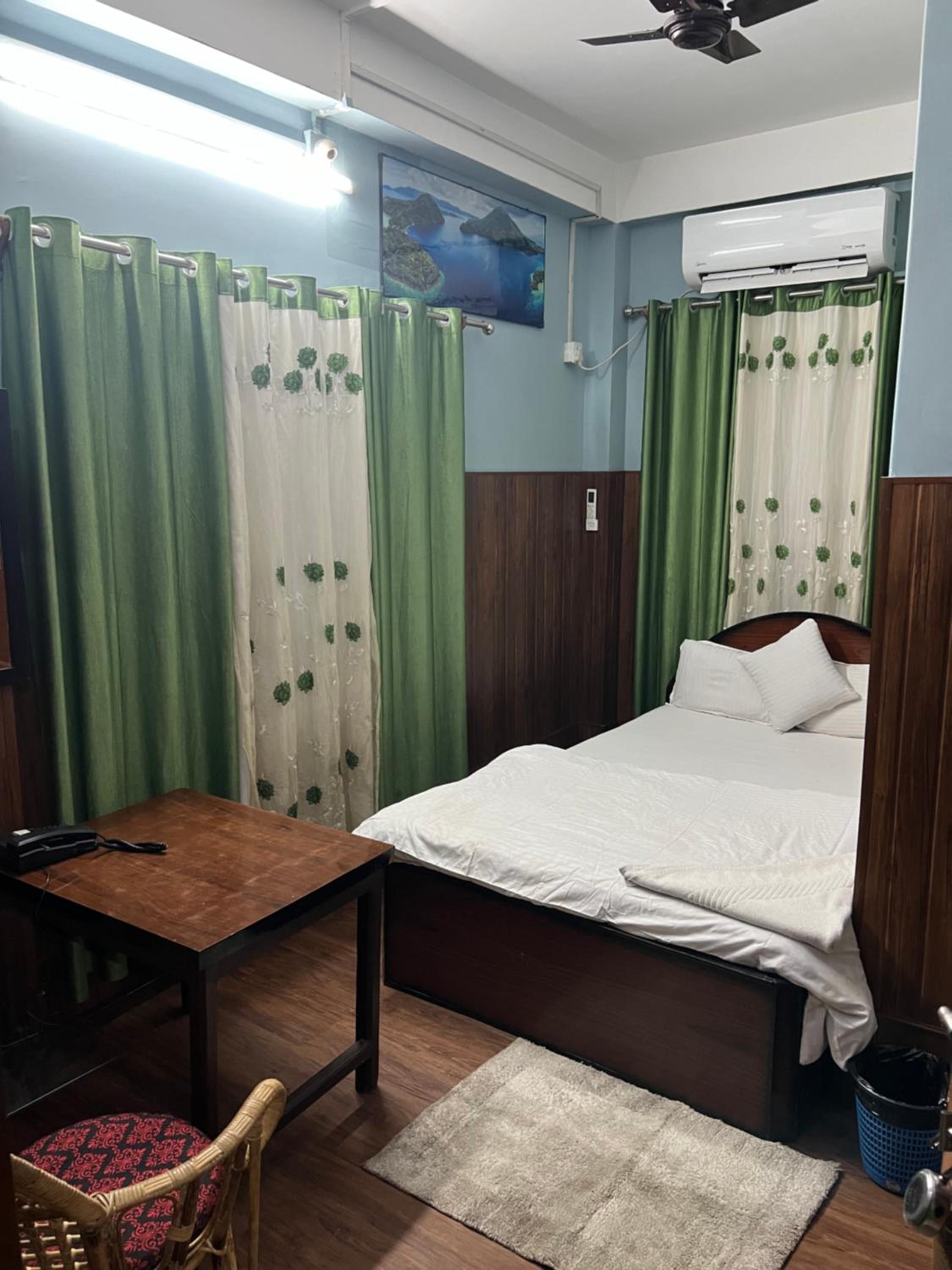 Deluxe Single Room photo 1