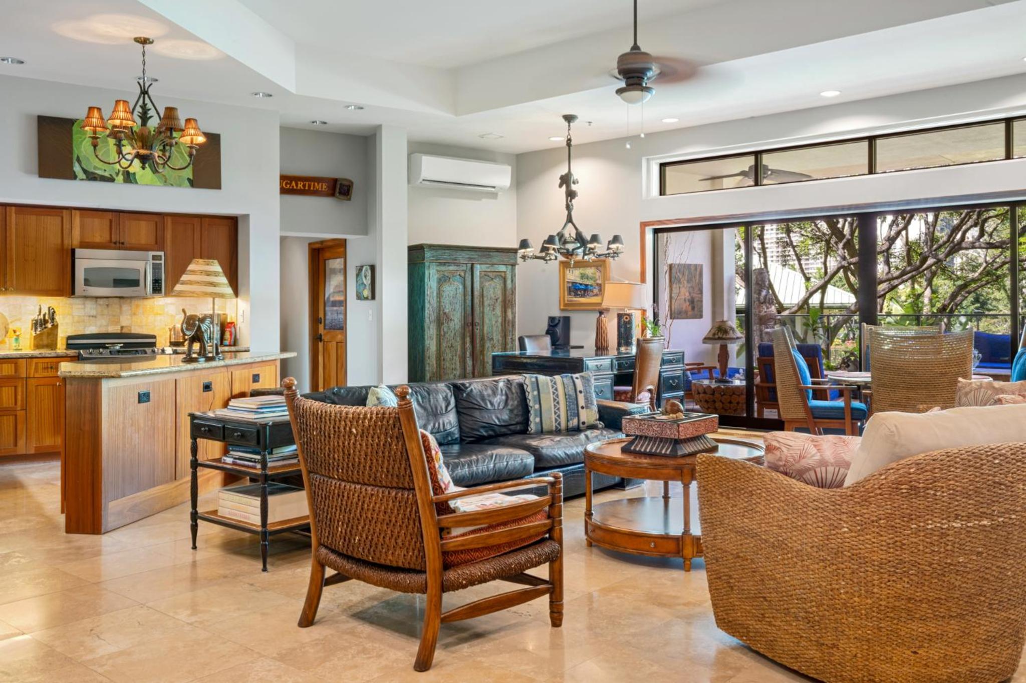 Luxury Park View Condo 2 bedroom & 2.5 baths