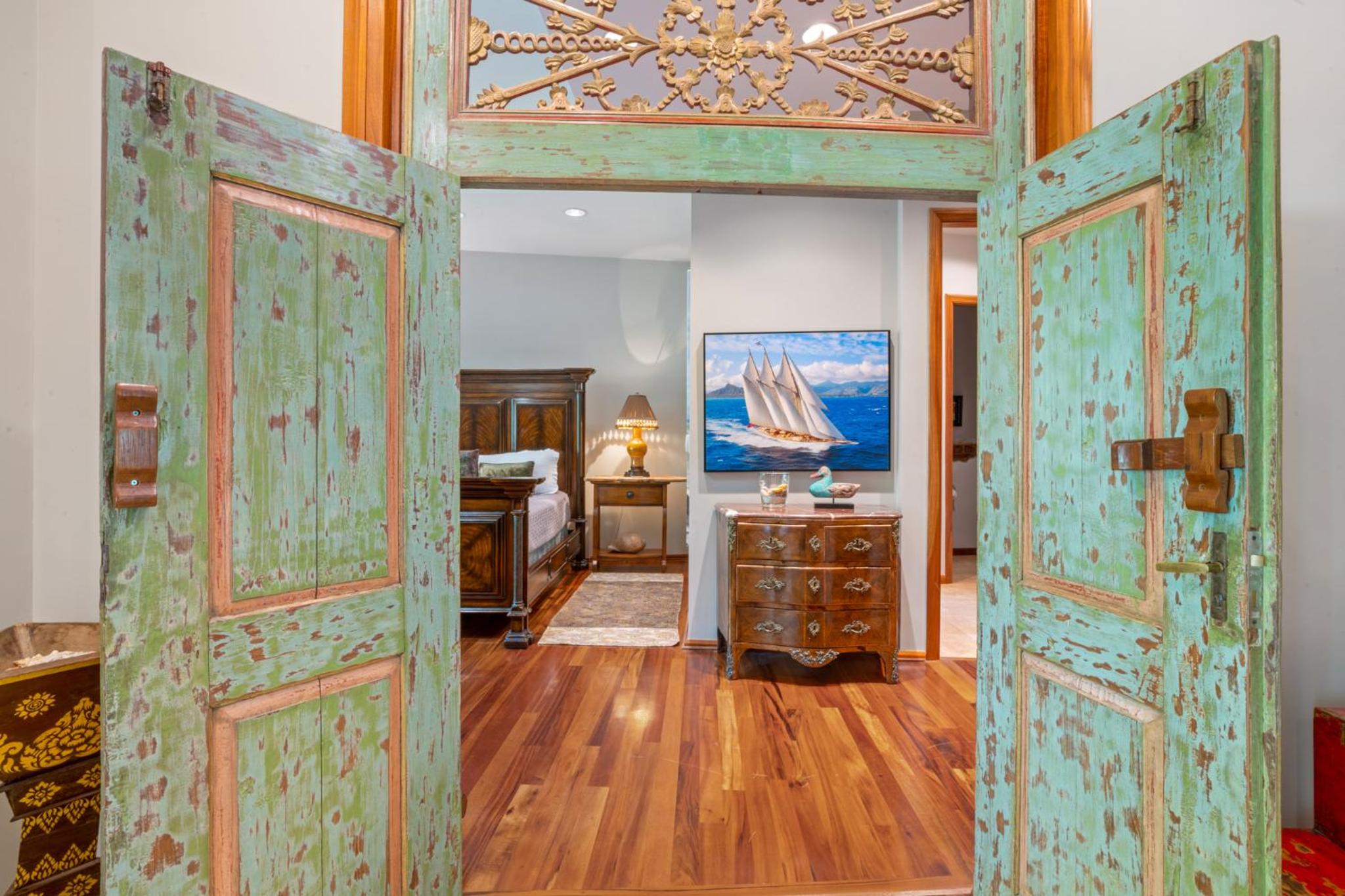 Luxury Park View Condo 2 bedroom & 2.5 baths