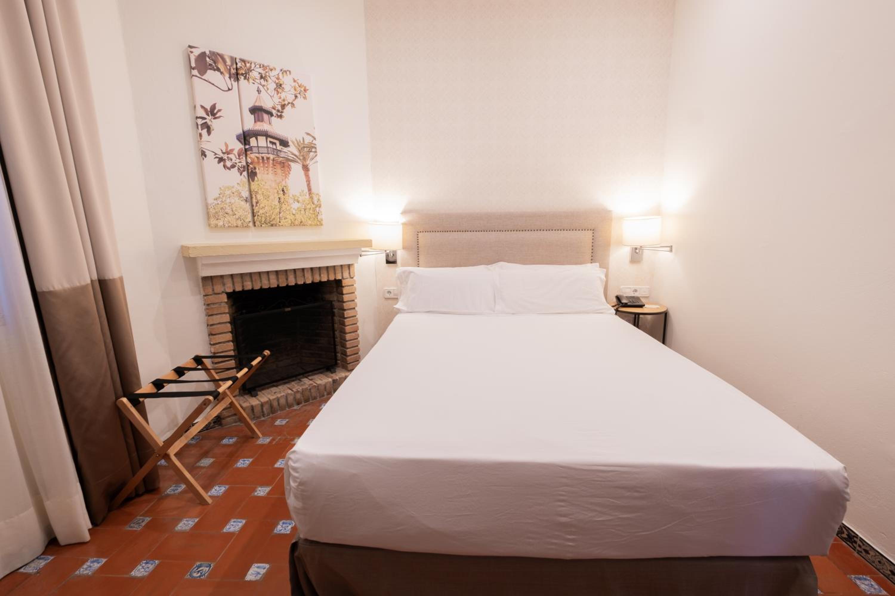 Single Room photo 2