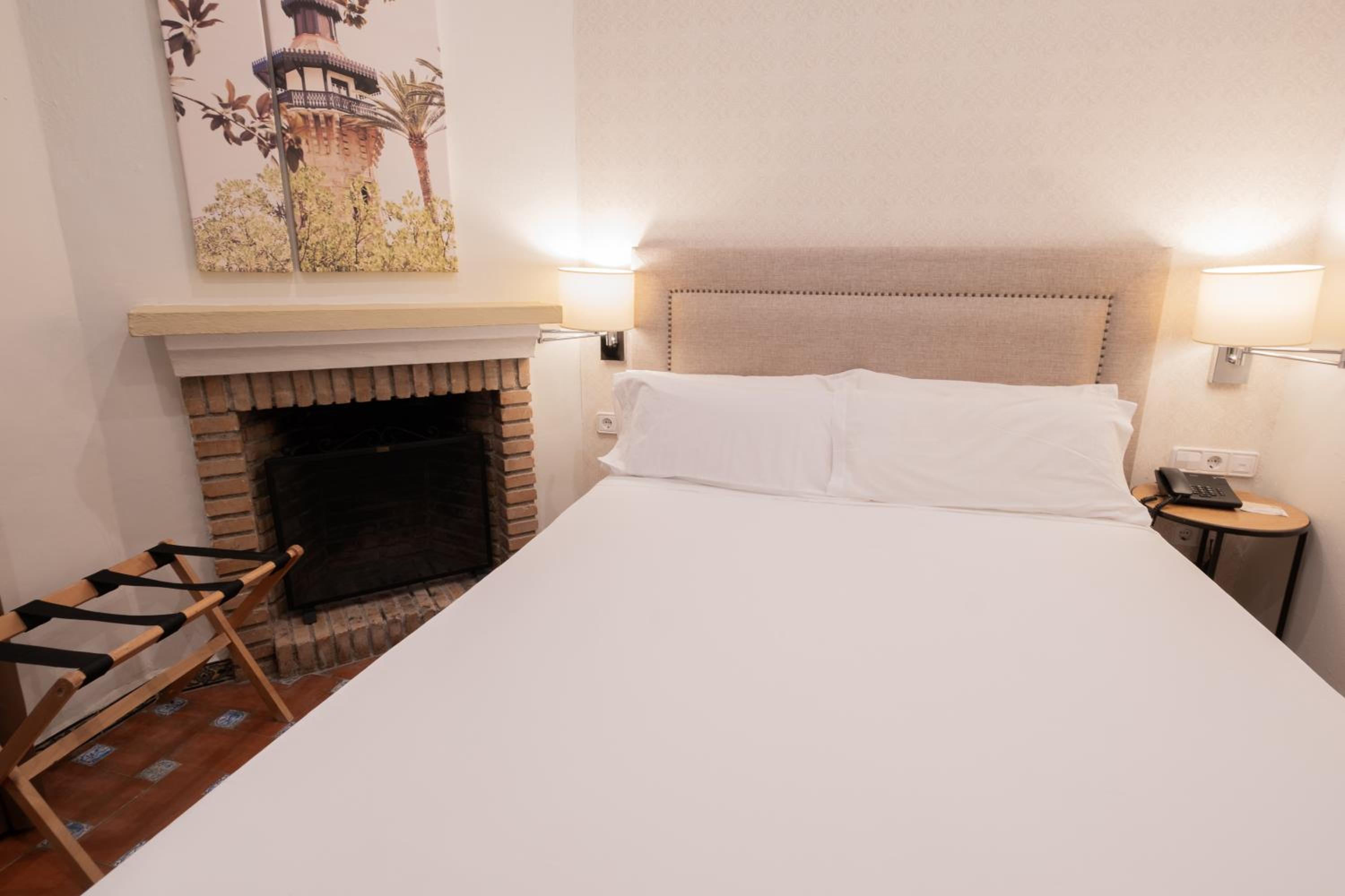 Single Room photo 3