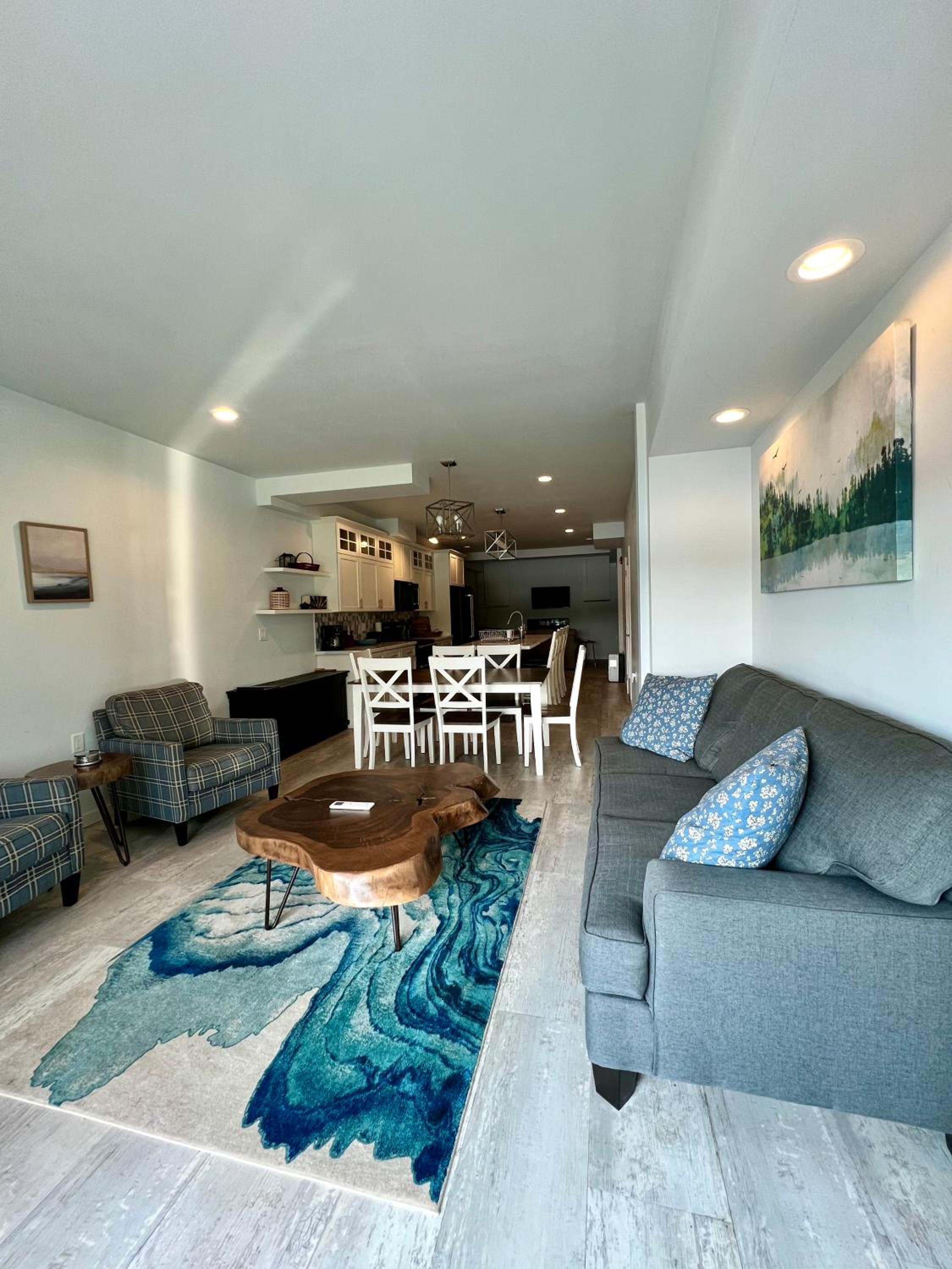 Deluxe Family Suite
