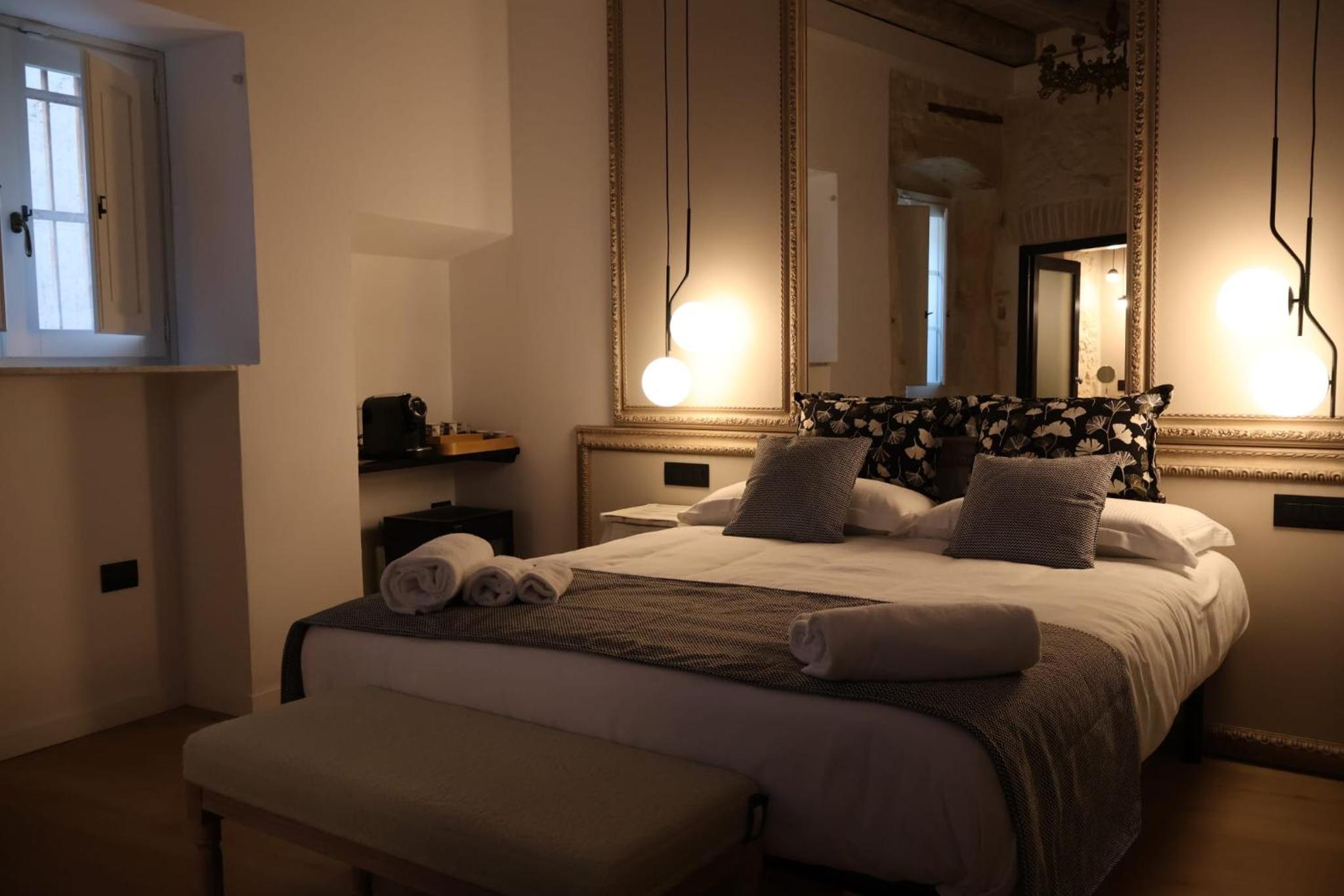 Superior Queen Room