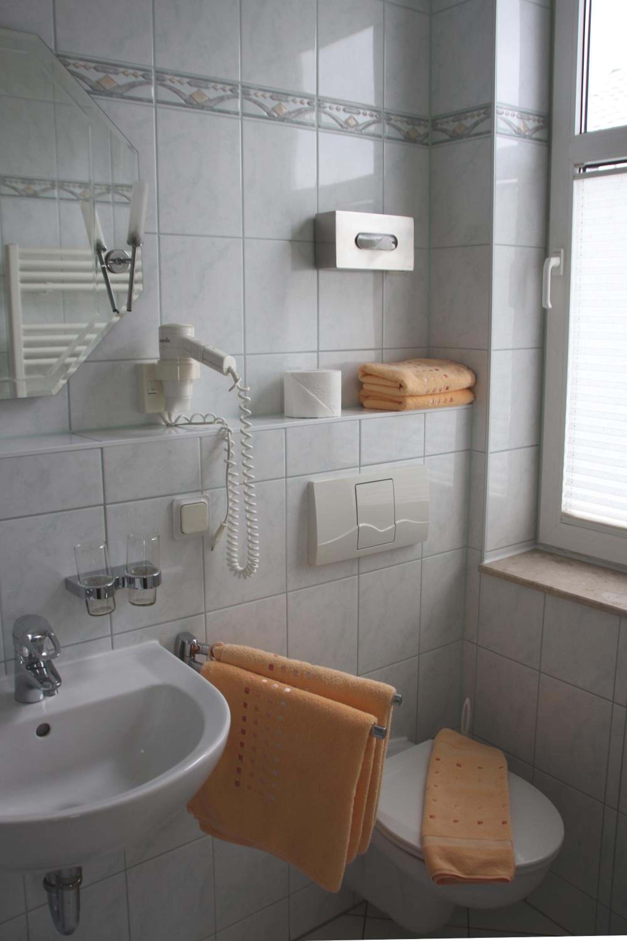 Double Room - Photo 4