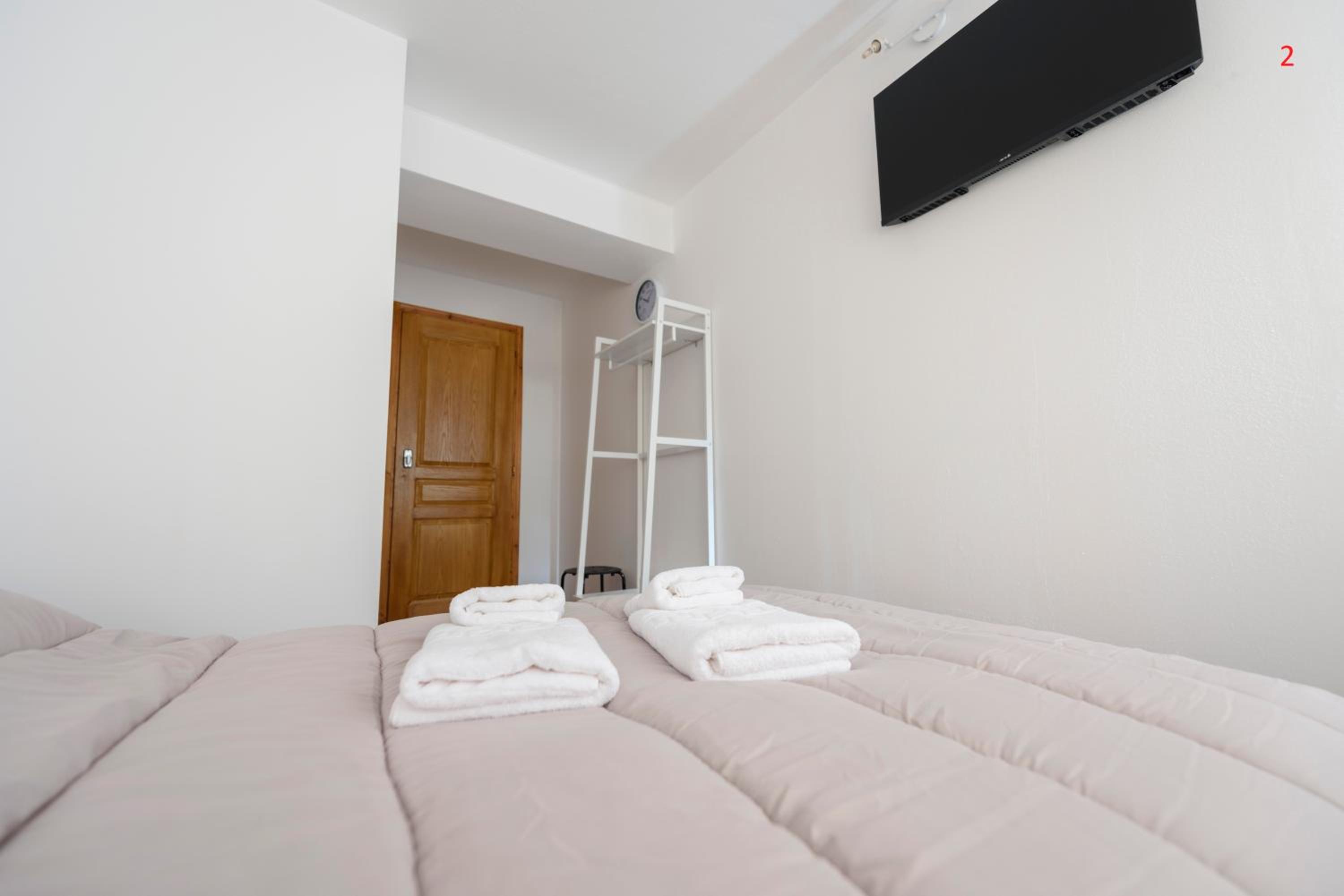 Economy Double Room photo 1