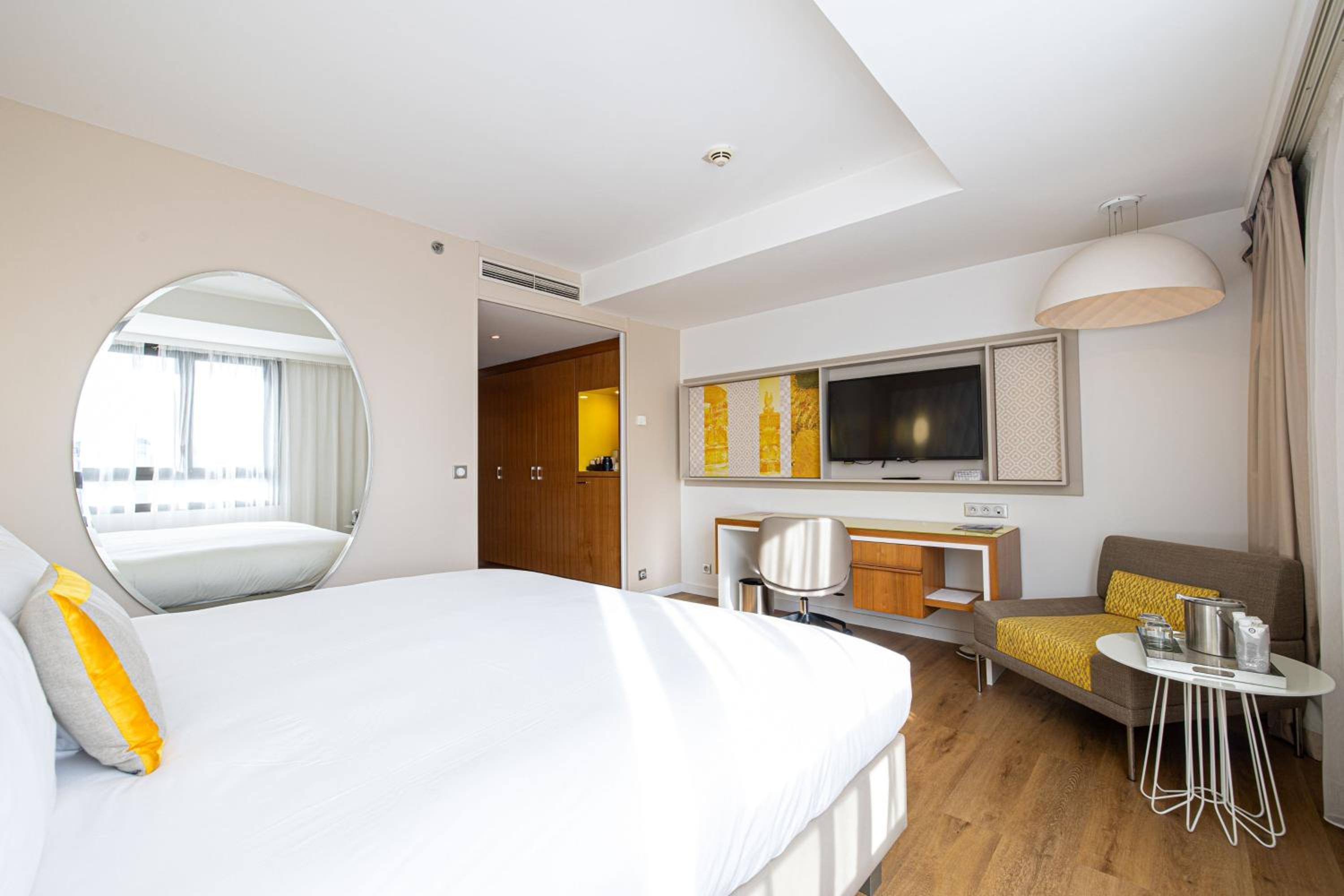 Superior King Room Superior King Room