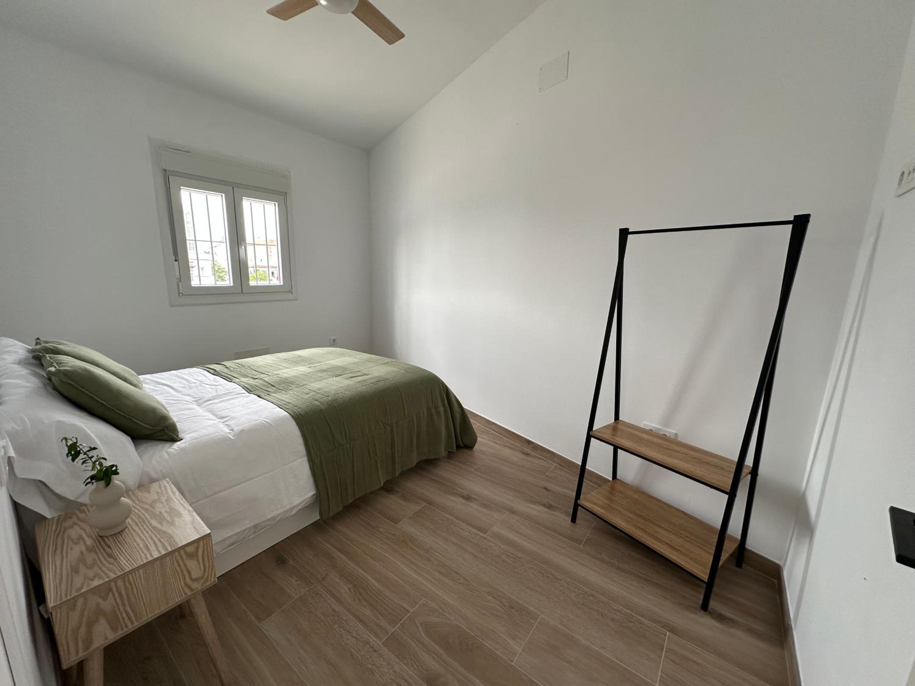 One-Bedroom Apartment with Terrace photo 3