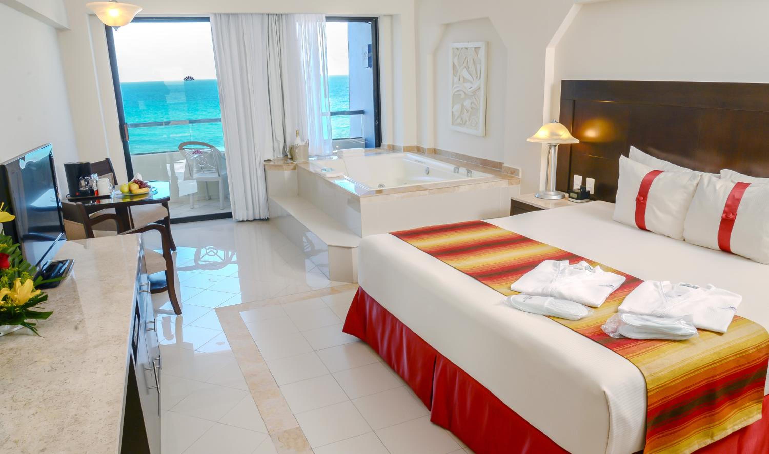 Crown Club Room - Two Adults thumbnail 6