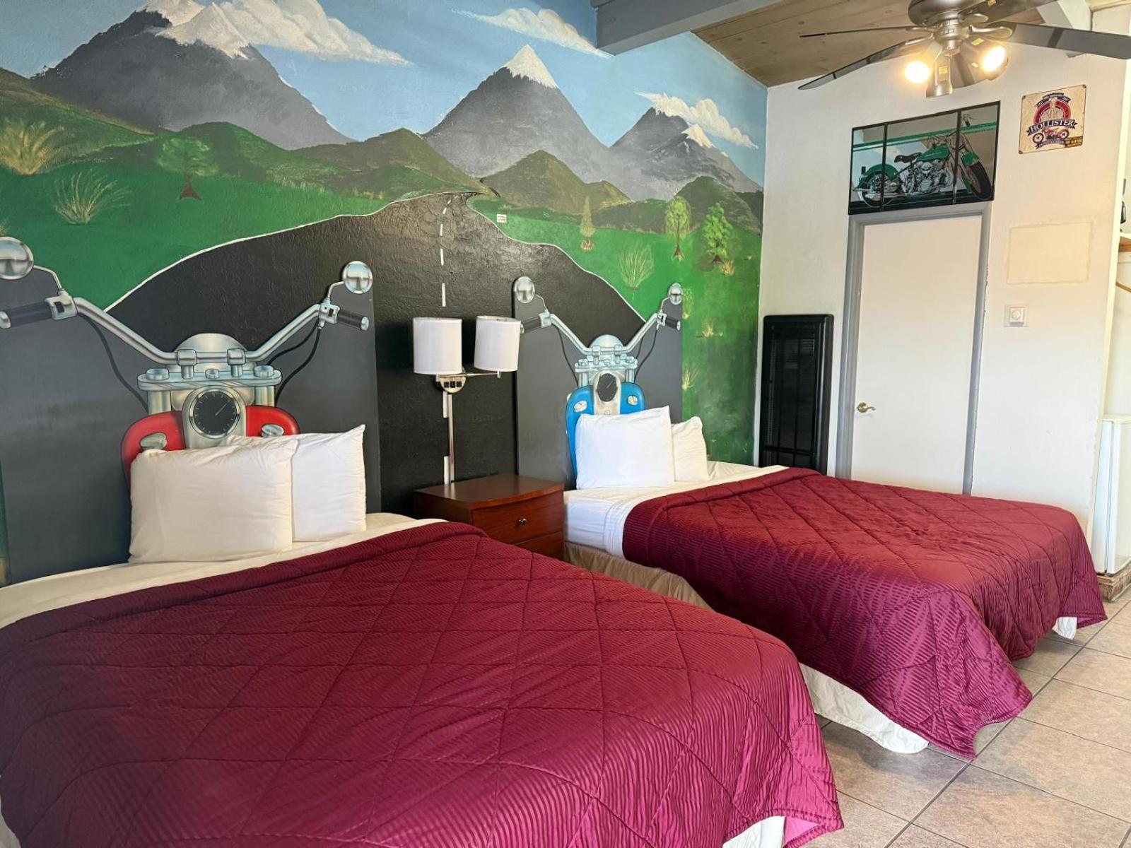 Standard Double Room with Fan photo 3