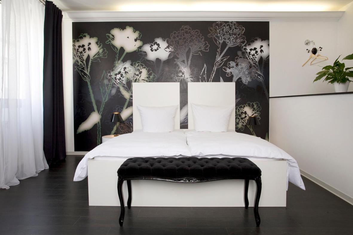 Premium Double Room - Photo 1