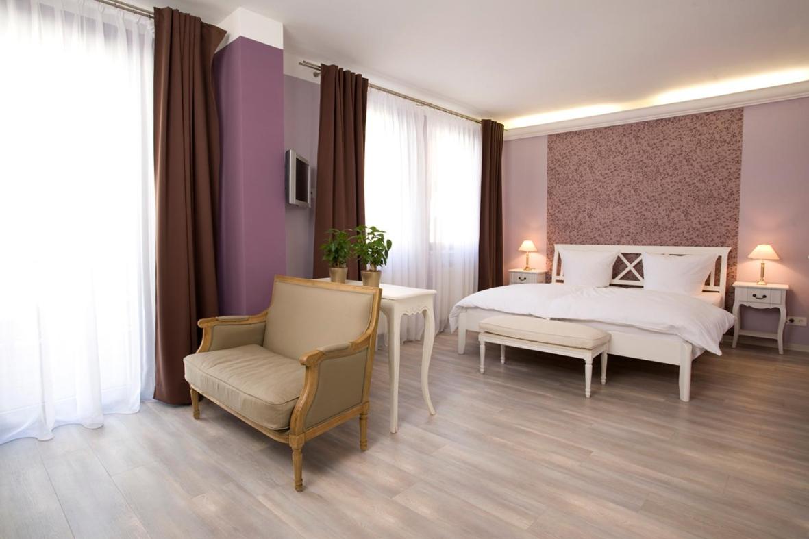 Premium Double Room - Photo 2