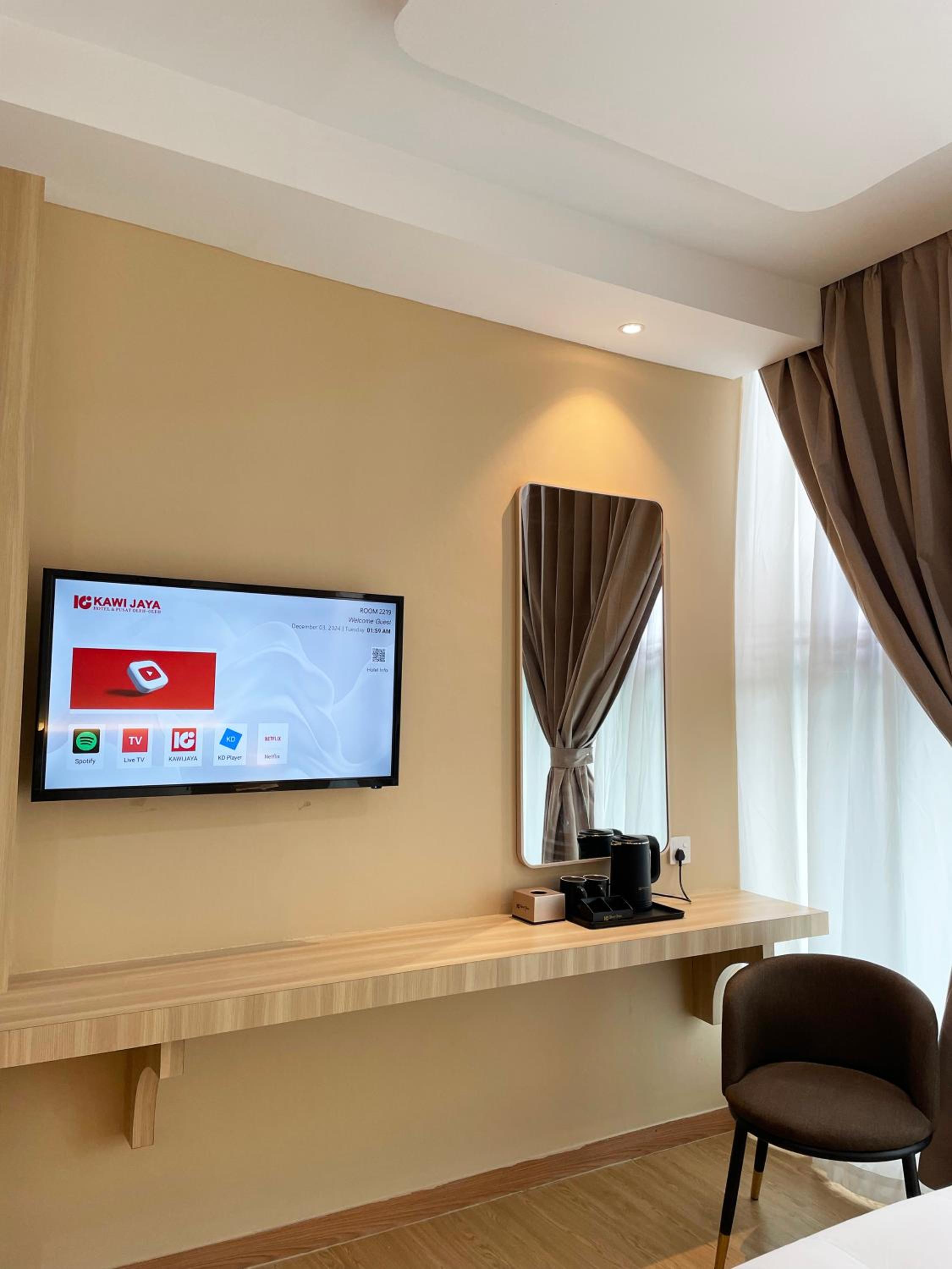 Deluxe Twin Room - Photo 14