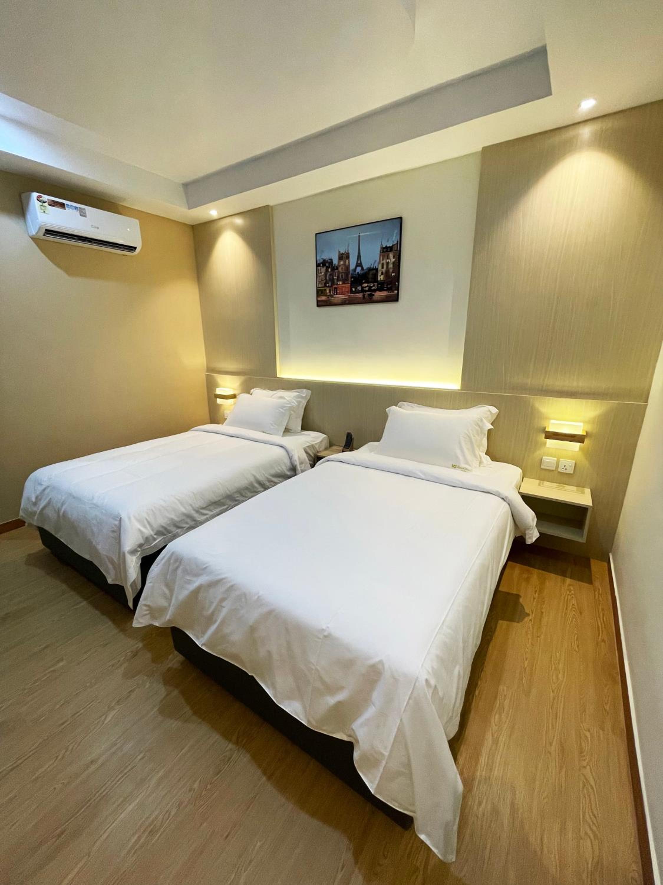Superior Twin Room - Photo 2