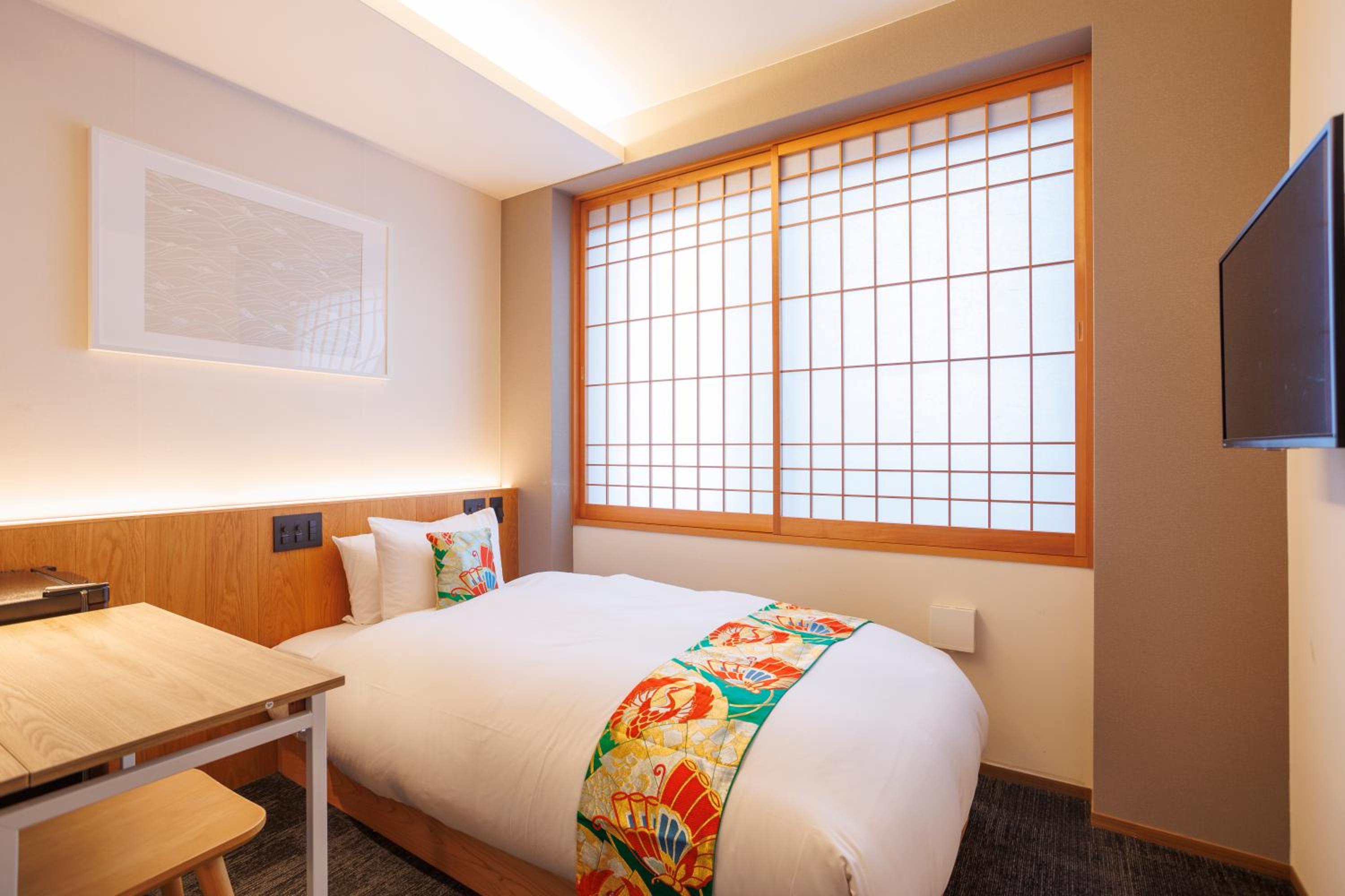 Single Room with Shower photo 1