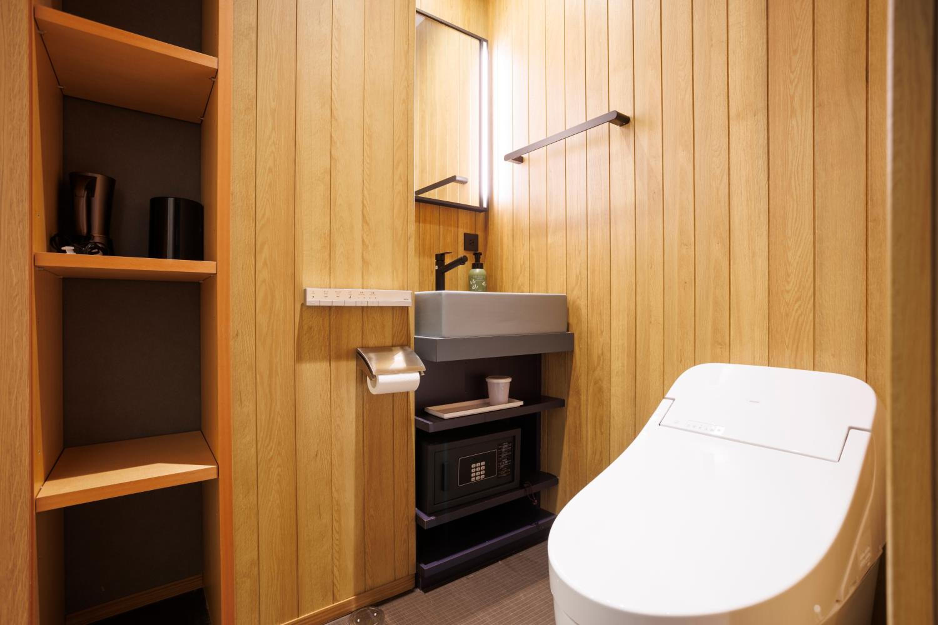 Single Room with Shower photo 3