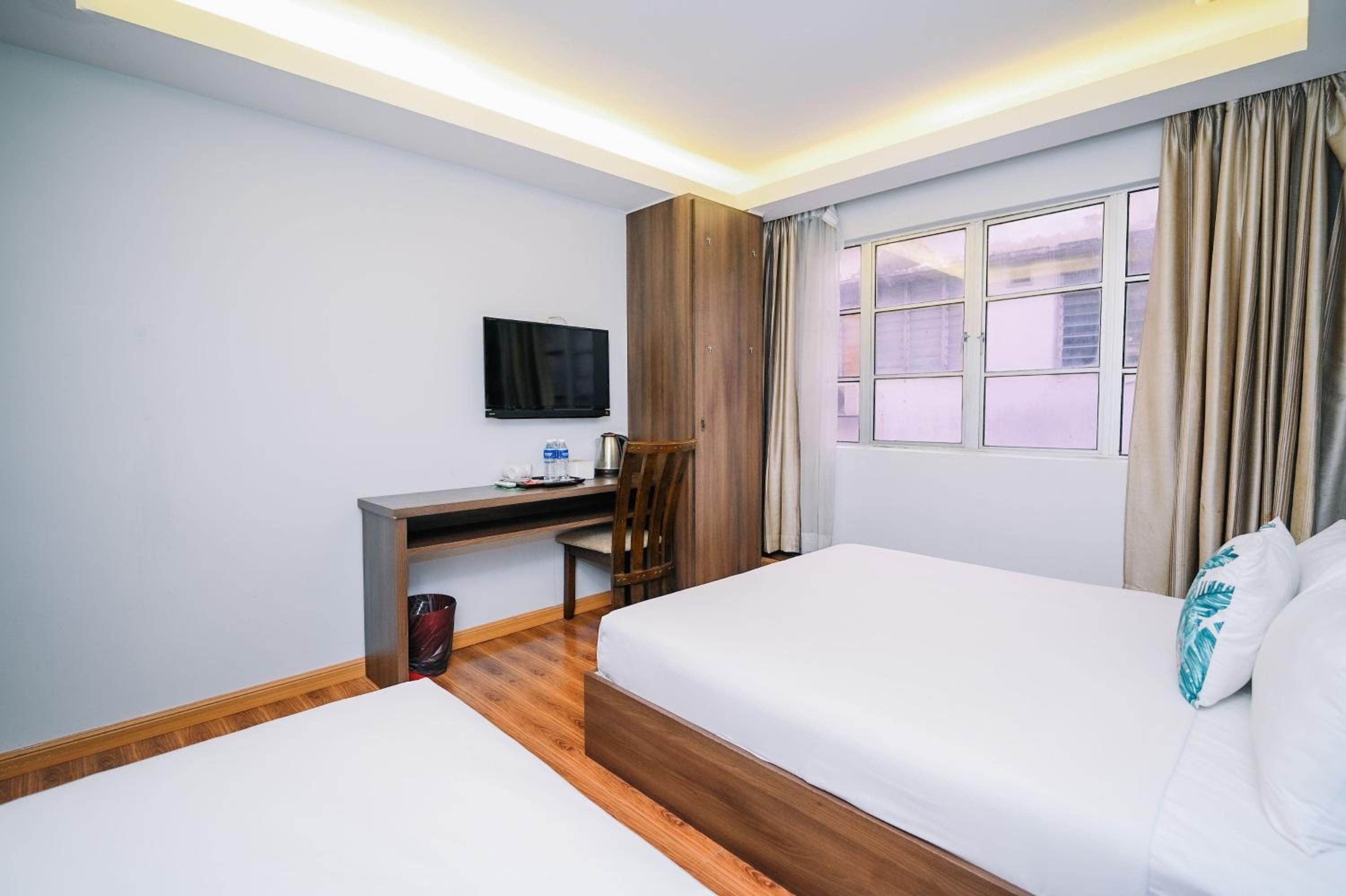 Deluxe Triple Room - Photo 3