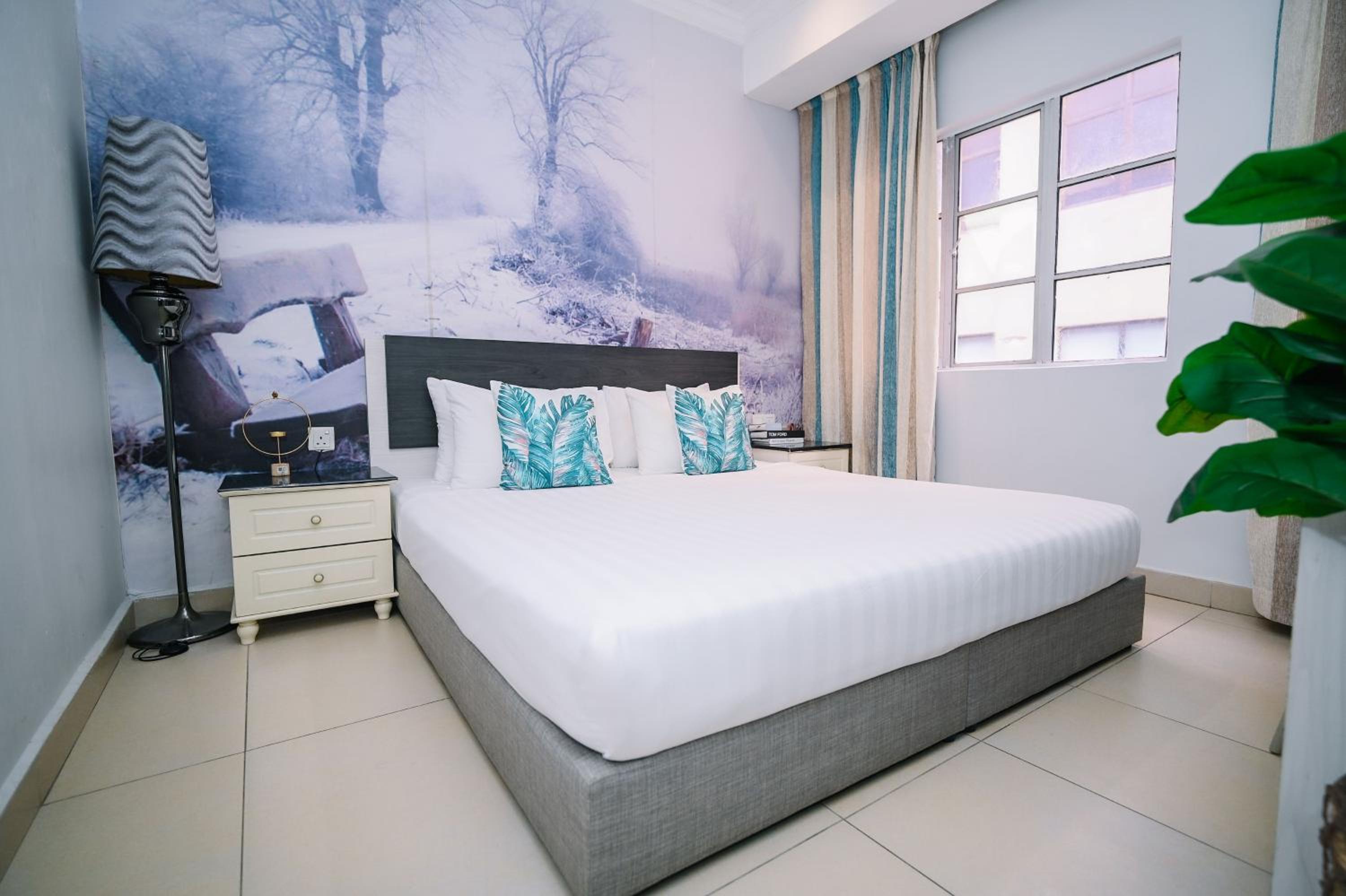 Deluxe Queen Room - Photo 3