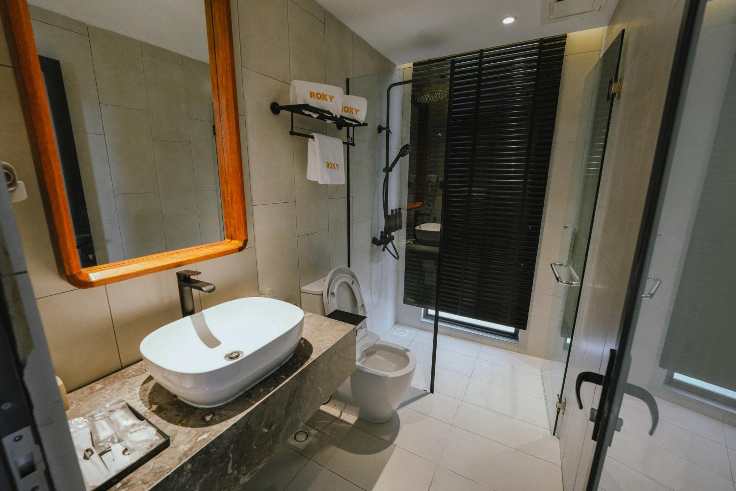 Standard Suite - Photo 3