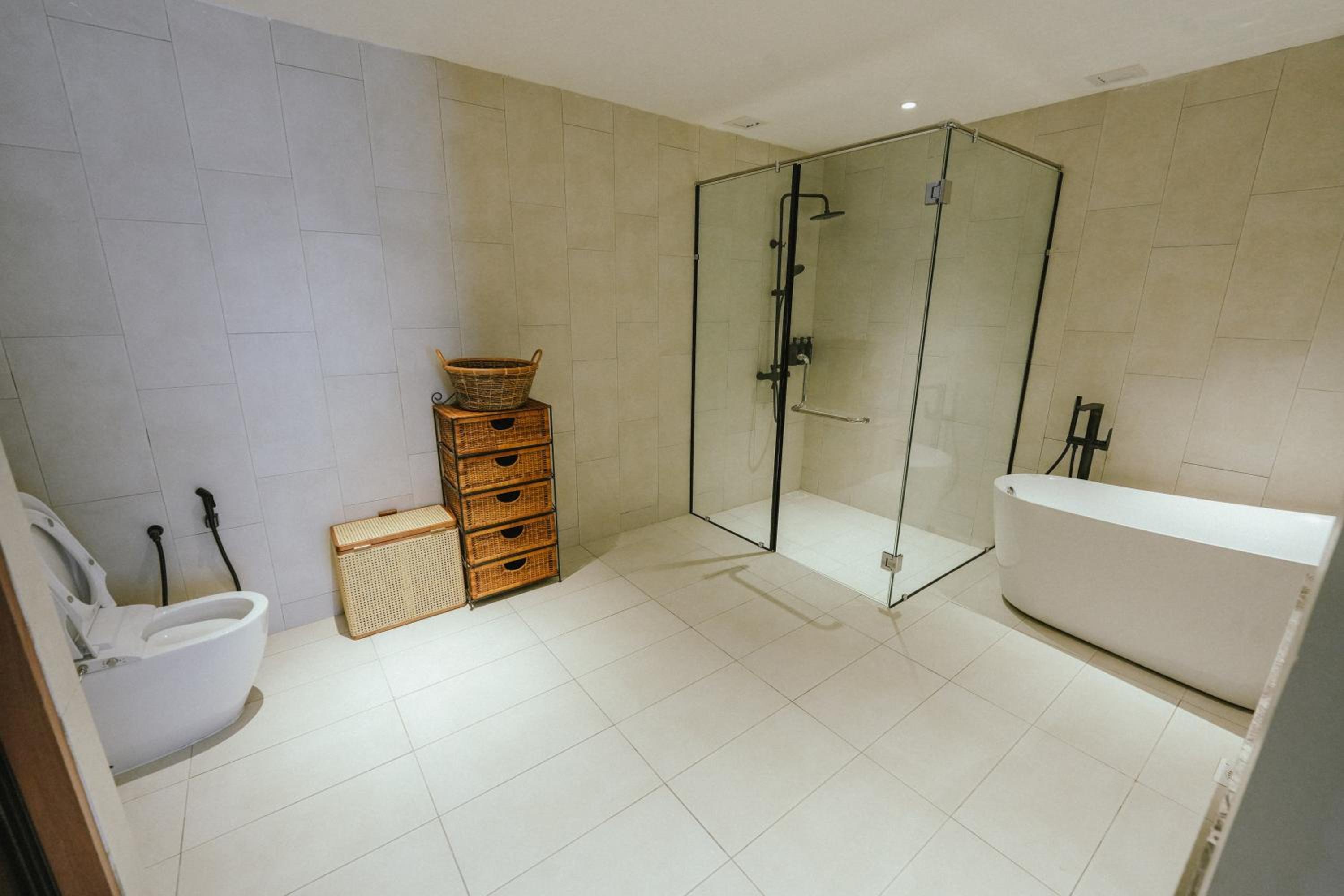 Deluxe Suite - Photo 7