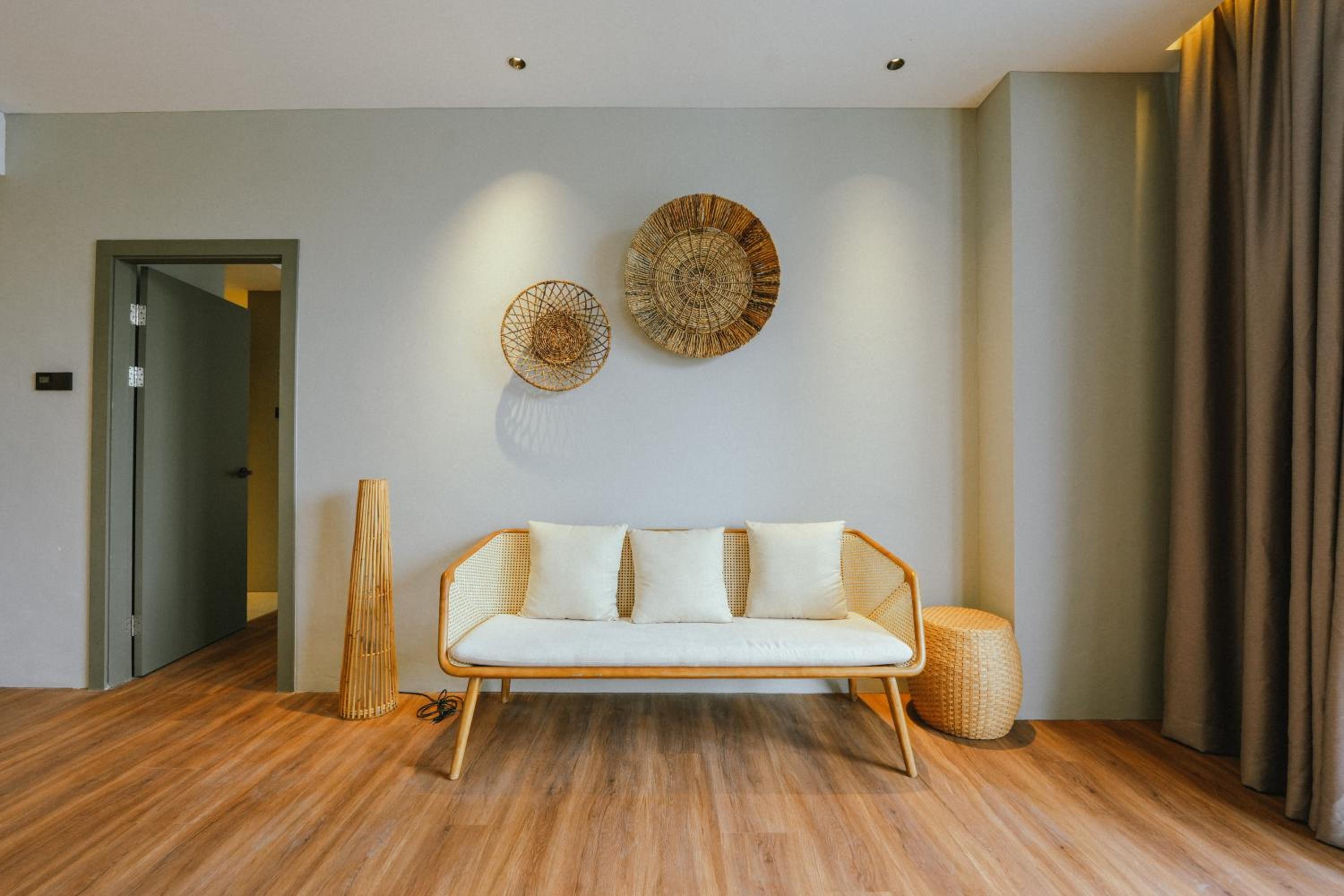 Deluxe Suite - Photo 17