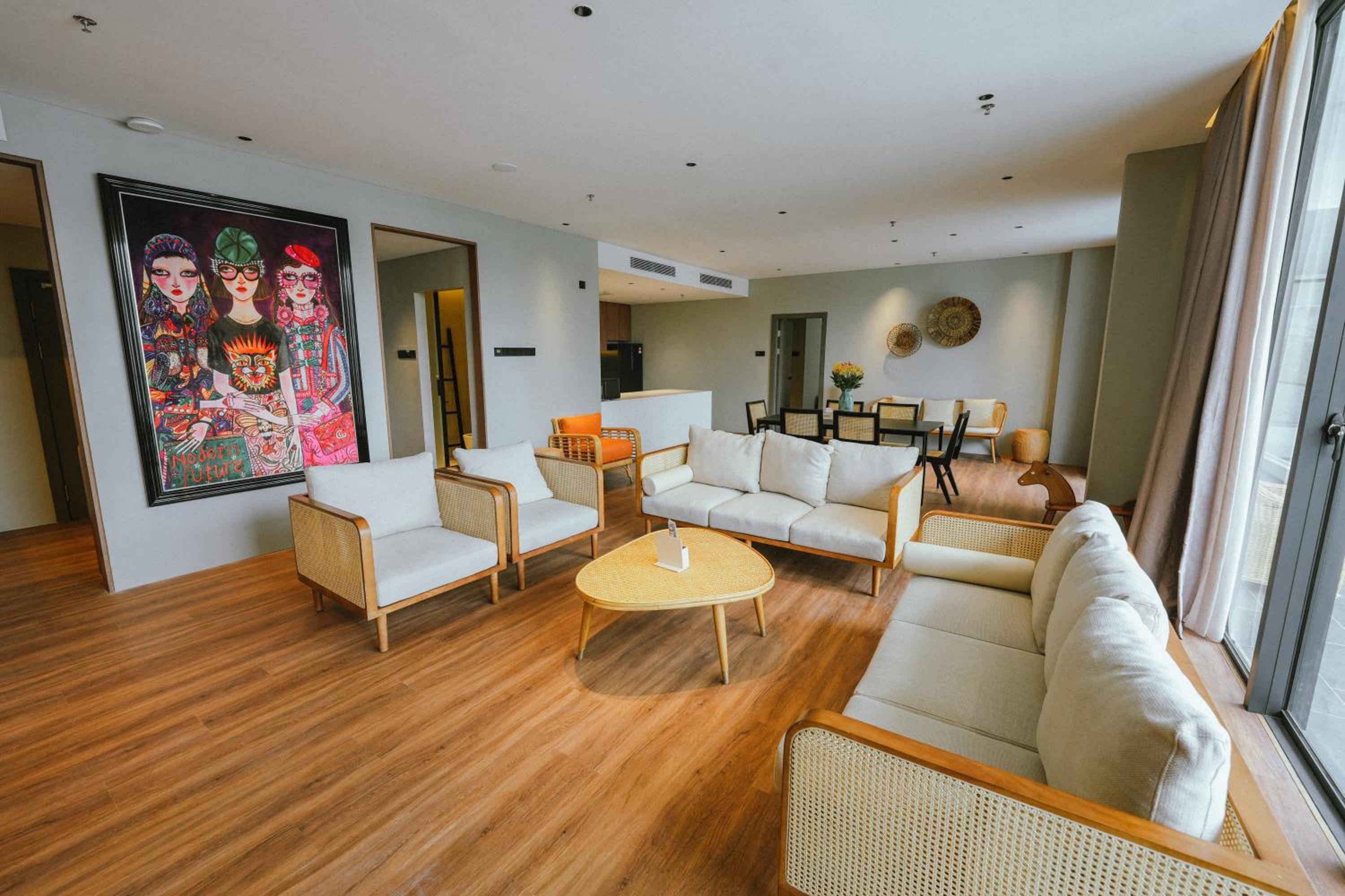 Deluxe Suite - Photo 29