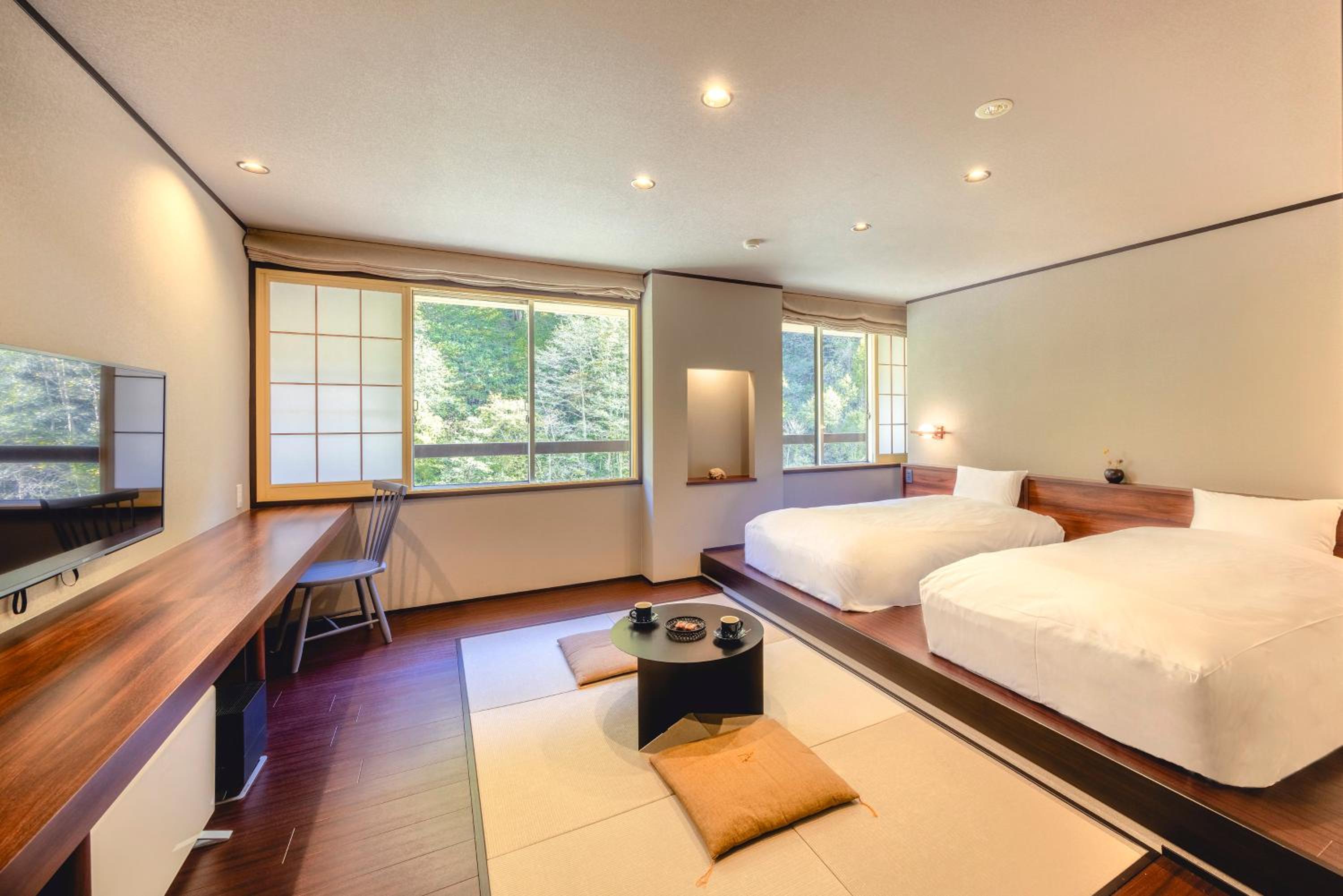 Quadruple Room with Shared Bathroom