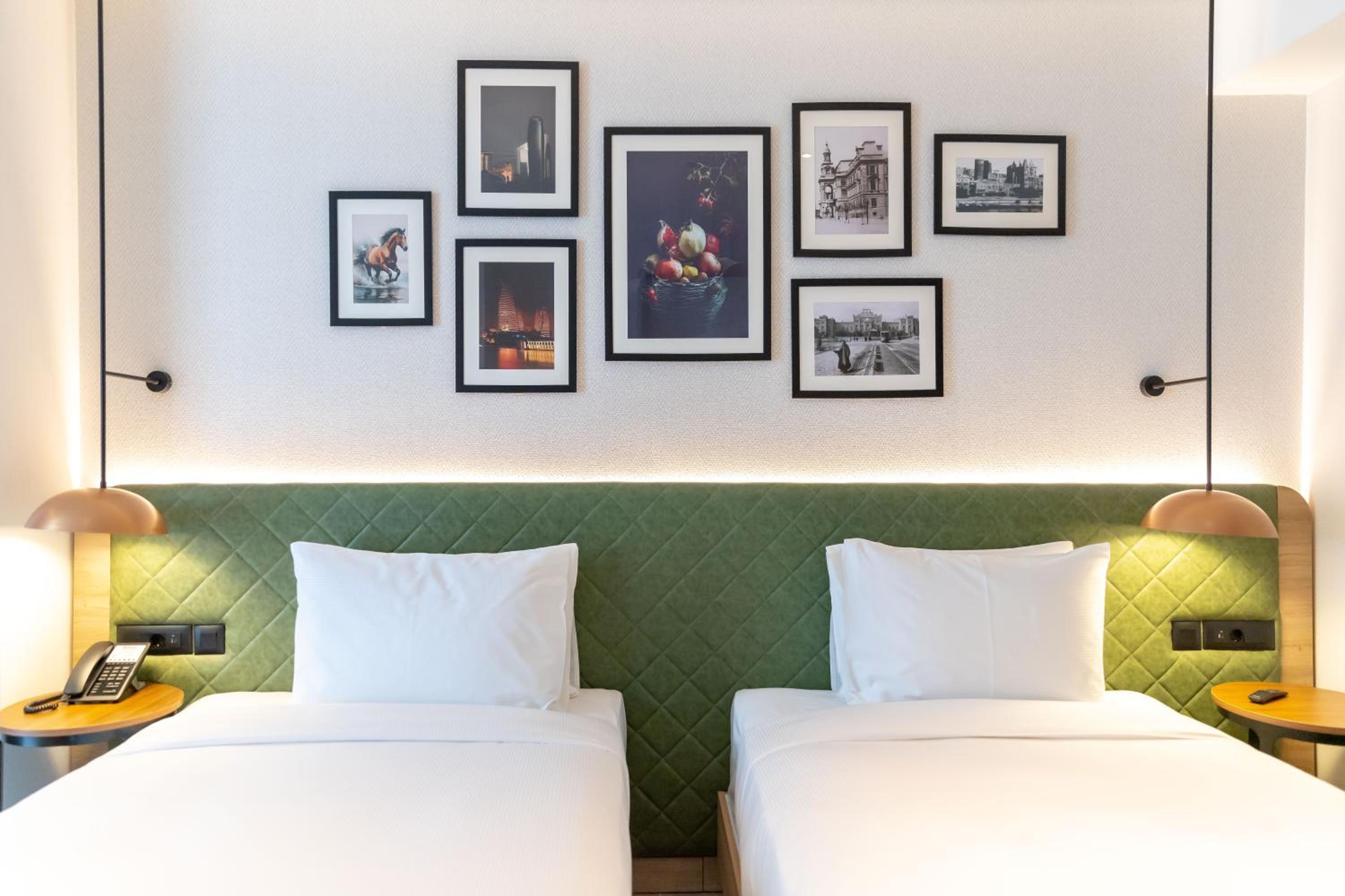 Twin Room with City View