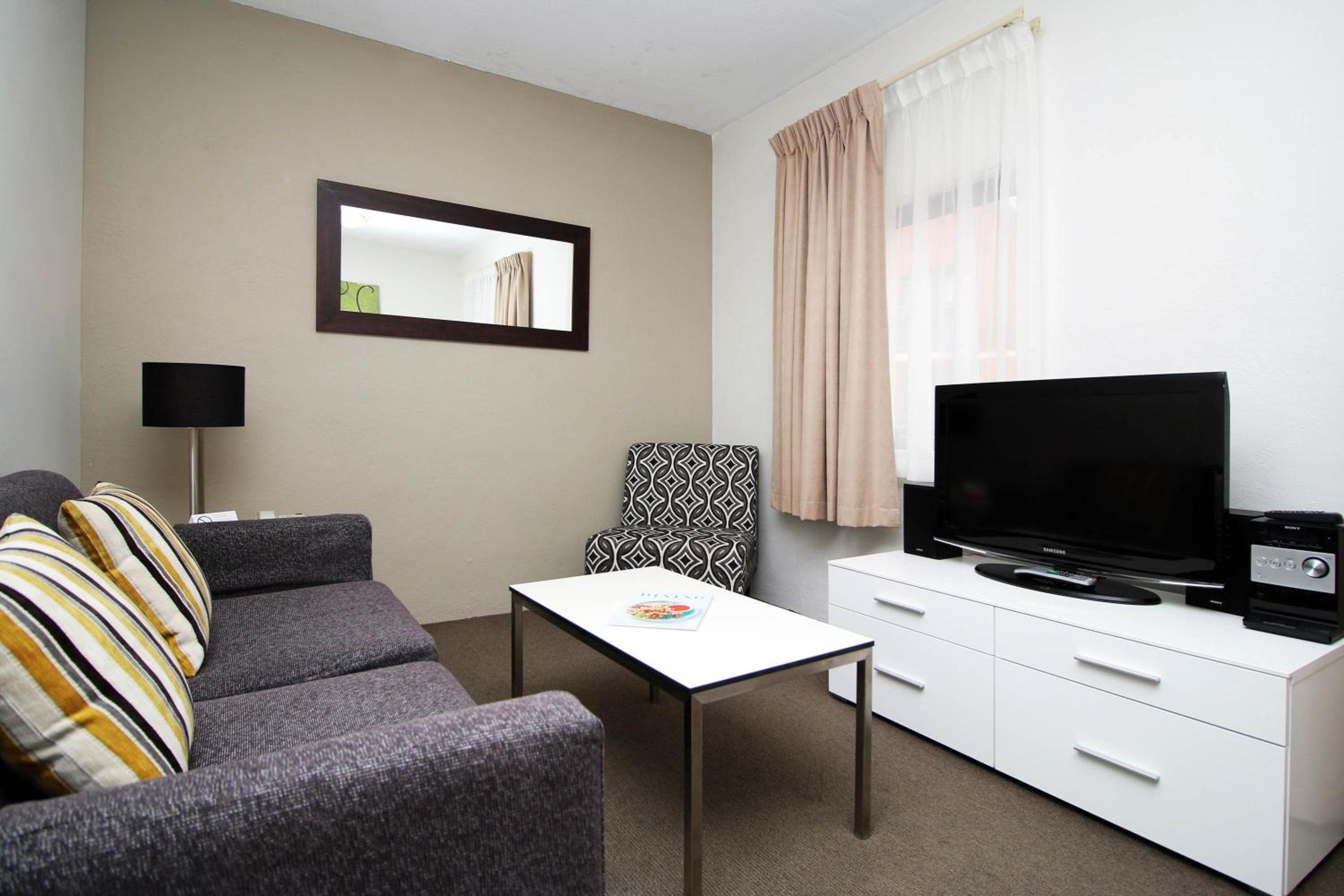 Two-Bedroom Apartment - Photo 6