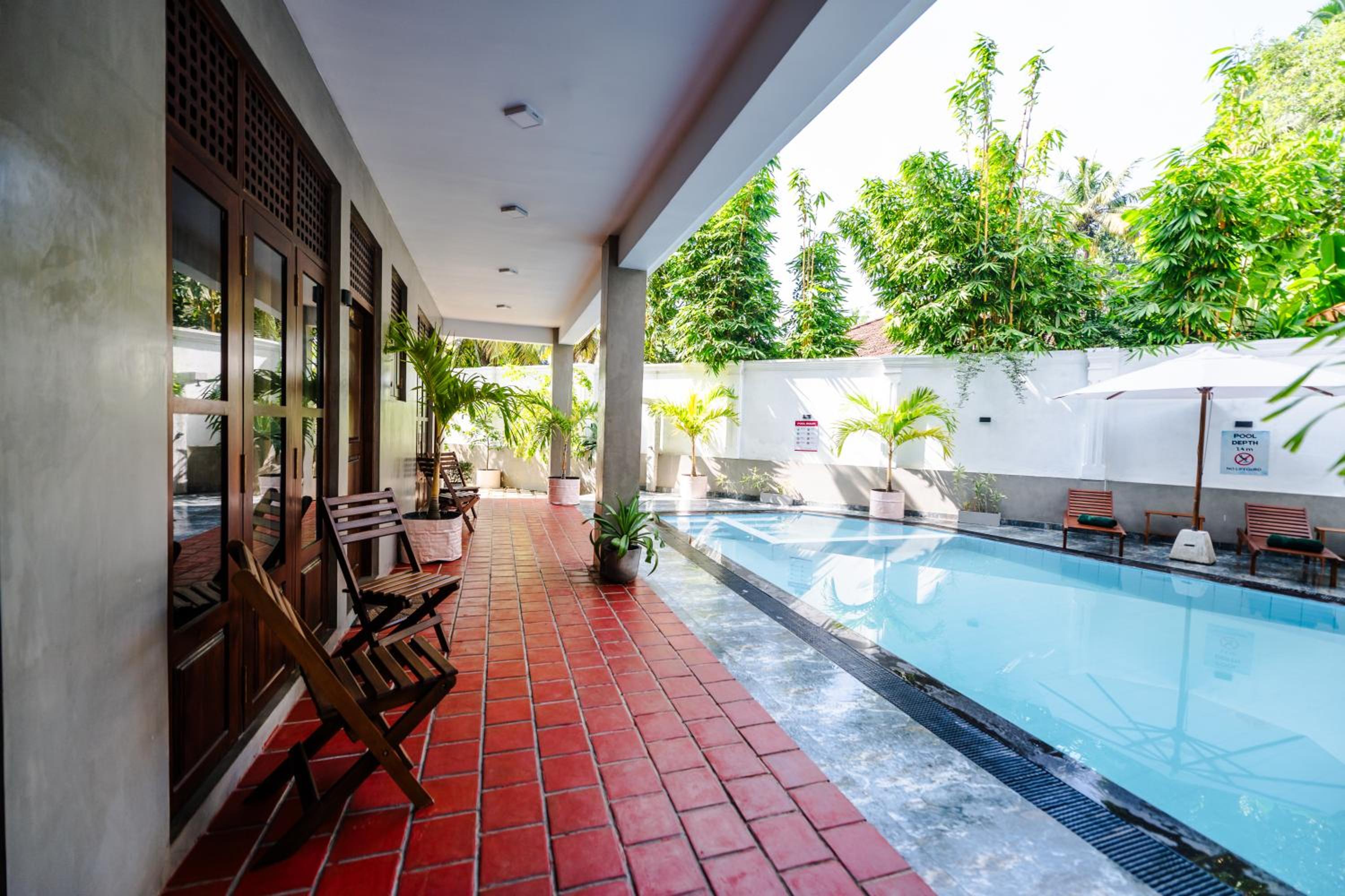 King Room with Pool View photo 1