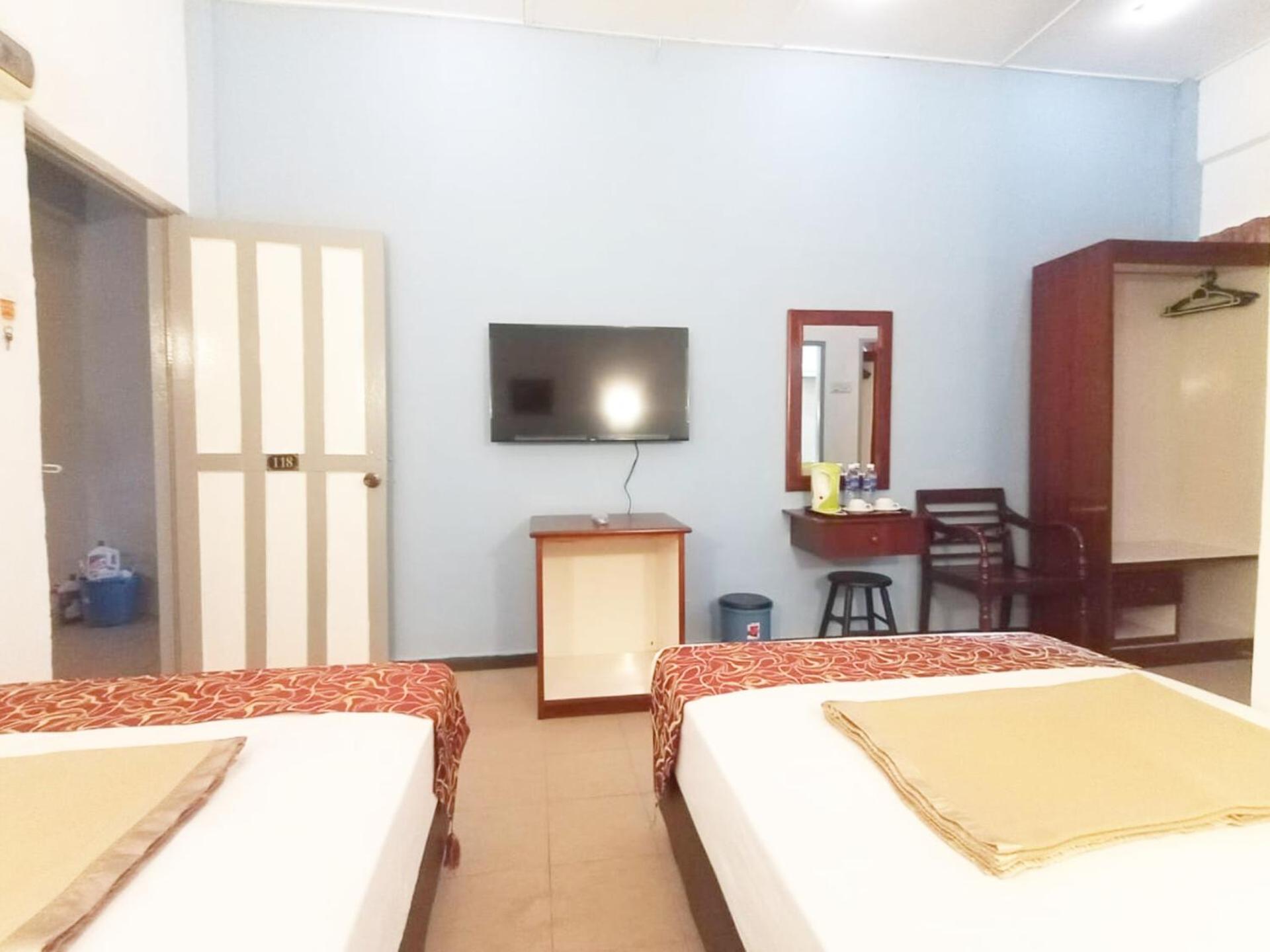 Deluxe Twin Room photo 2