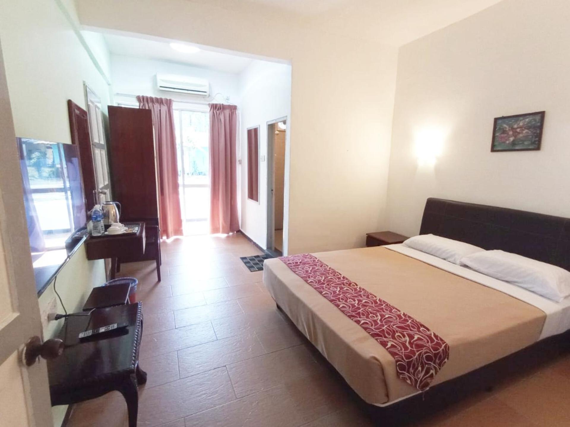 Deluxe Queen Room photo 1