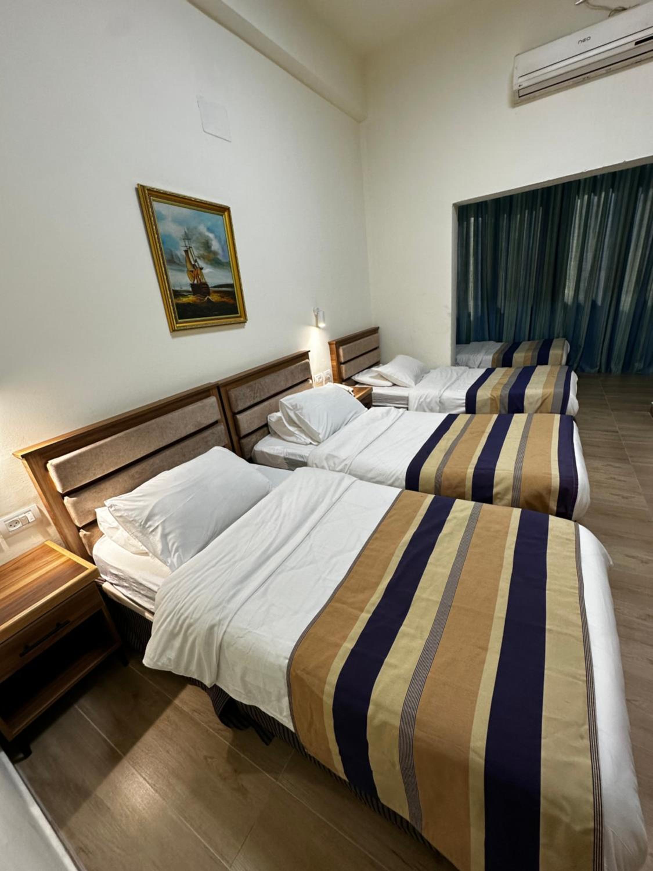 Comfort Quadruple Room