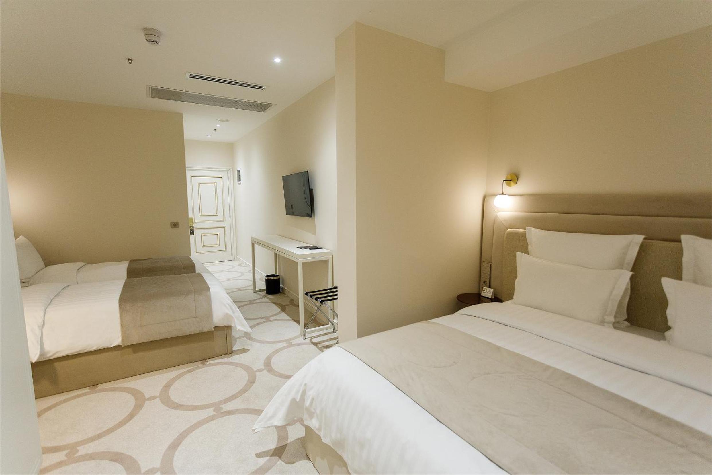 Economy Quadruple Room