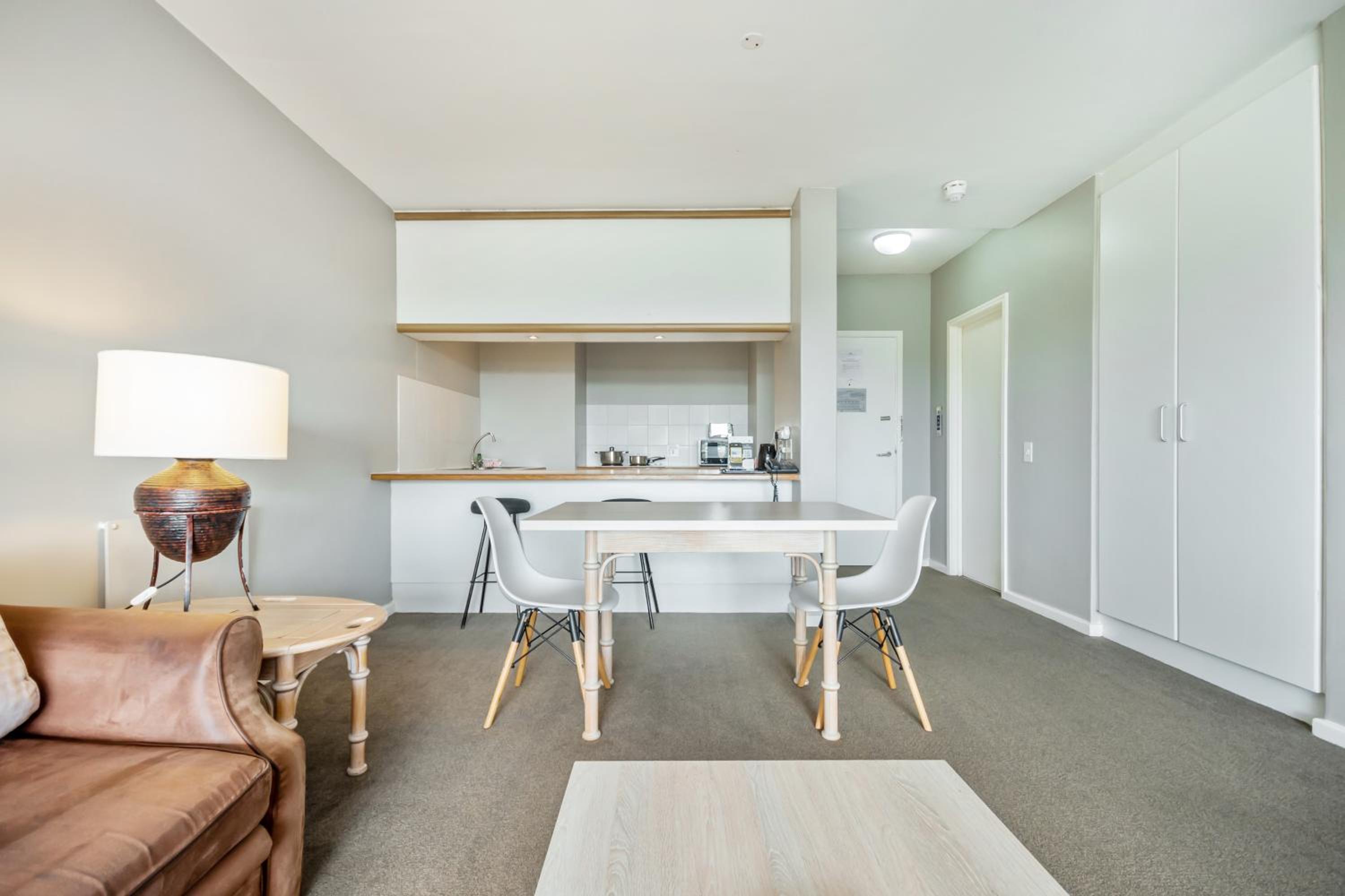 Apartment with Lagoon View