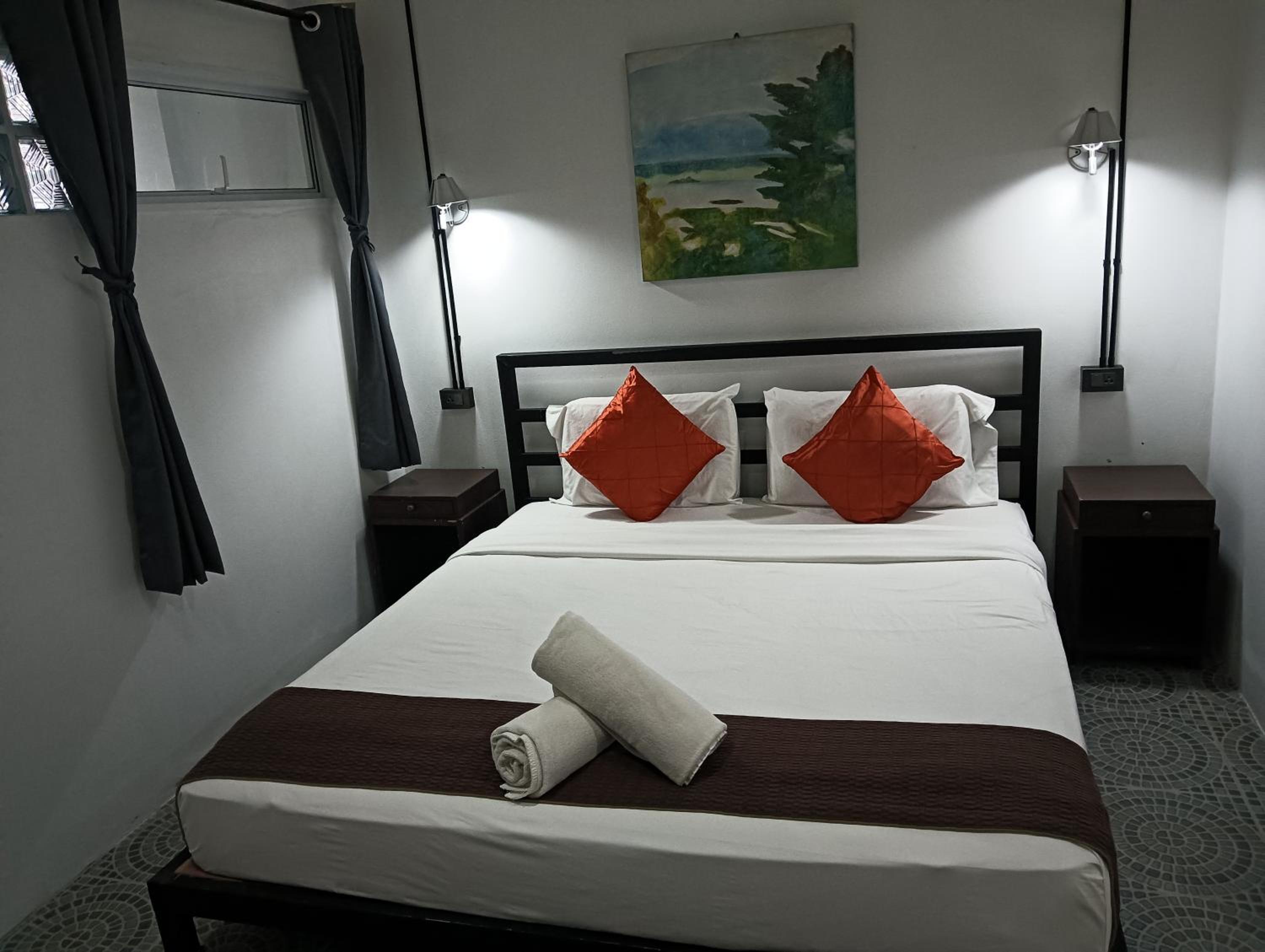 Deluxe Double Room photo 2