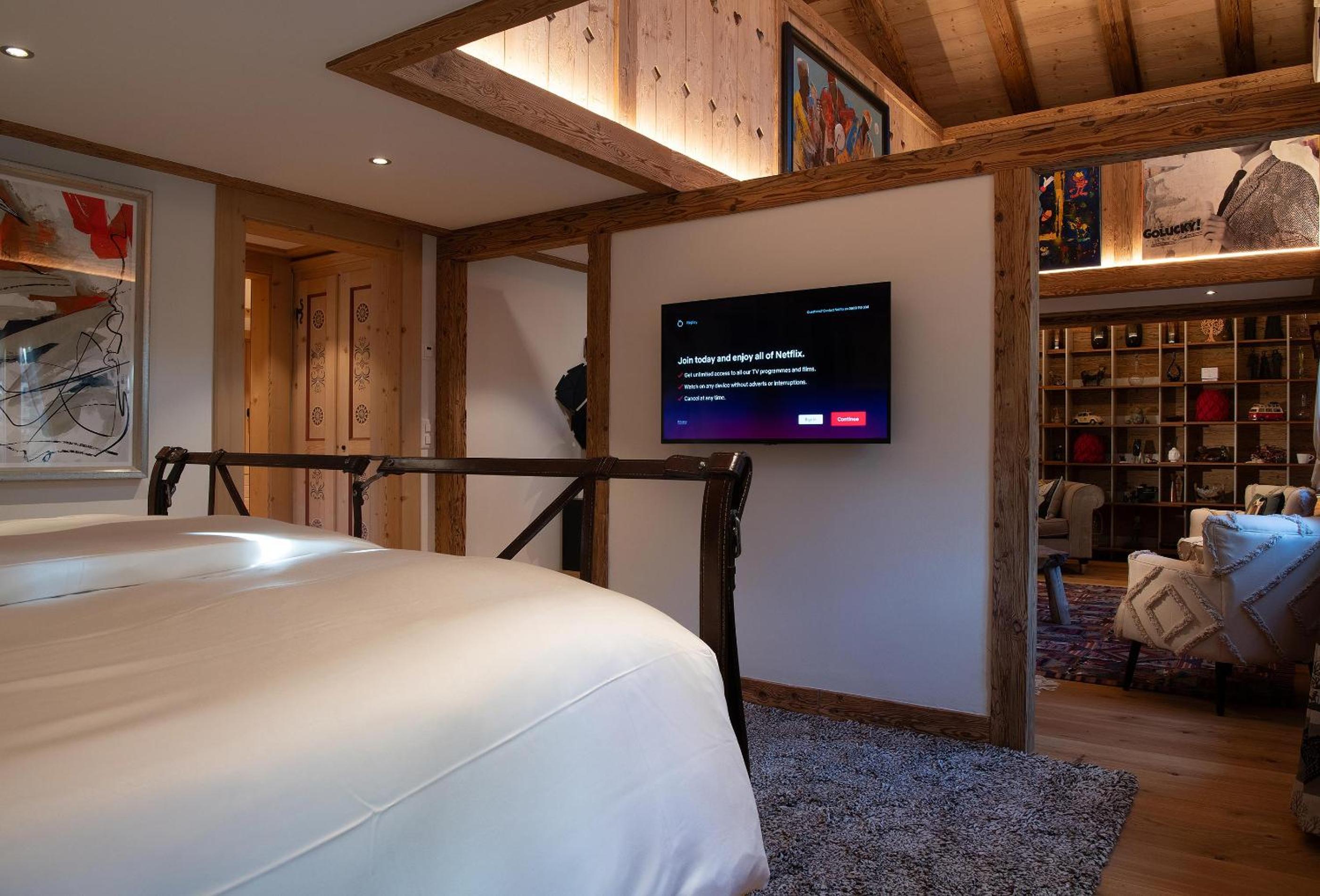 Suite 35 - Photo 1