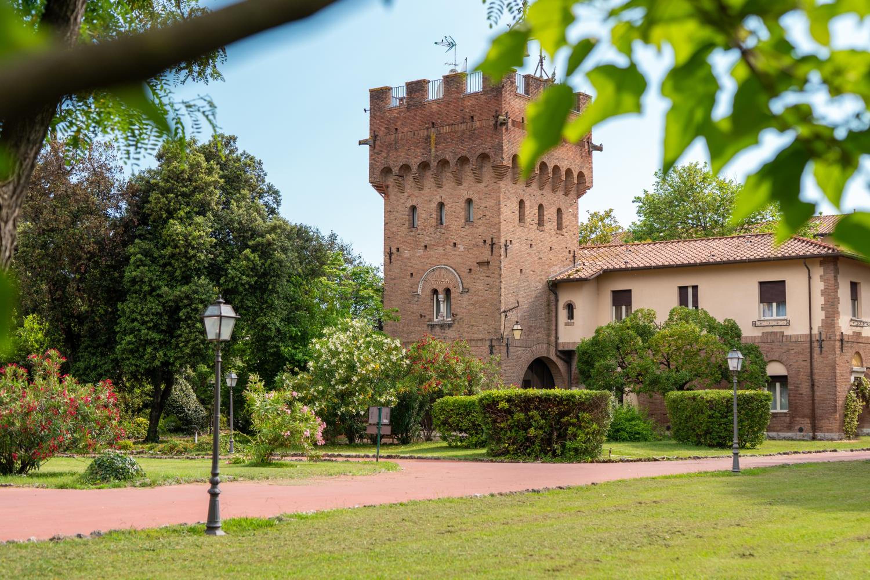 Suite Tower - Annex