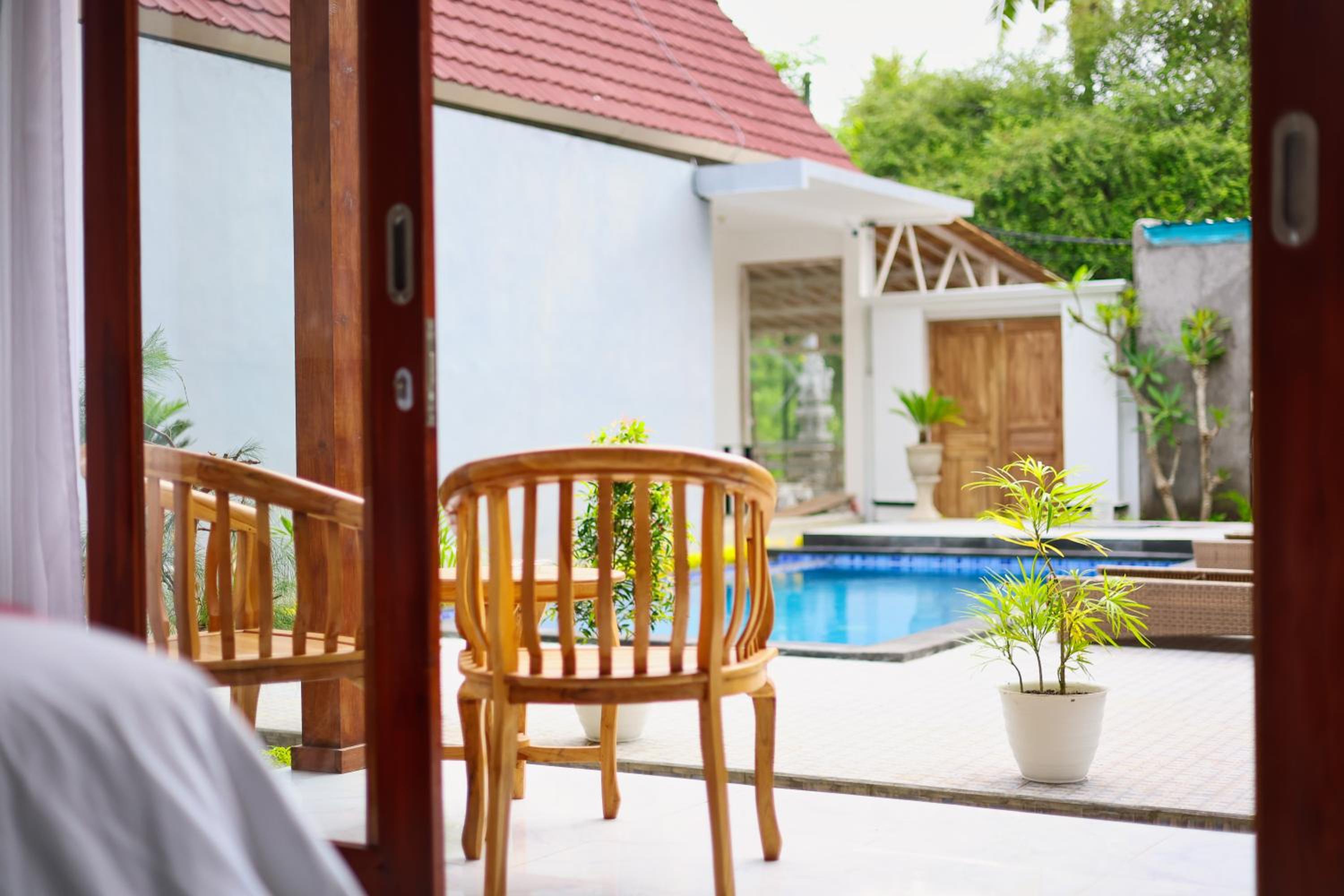 Double Room with Pool View photo 1