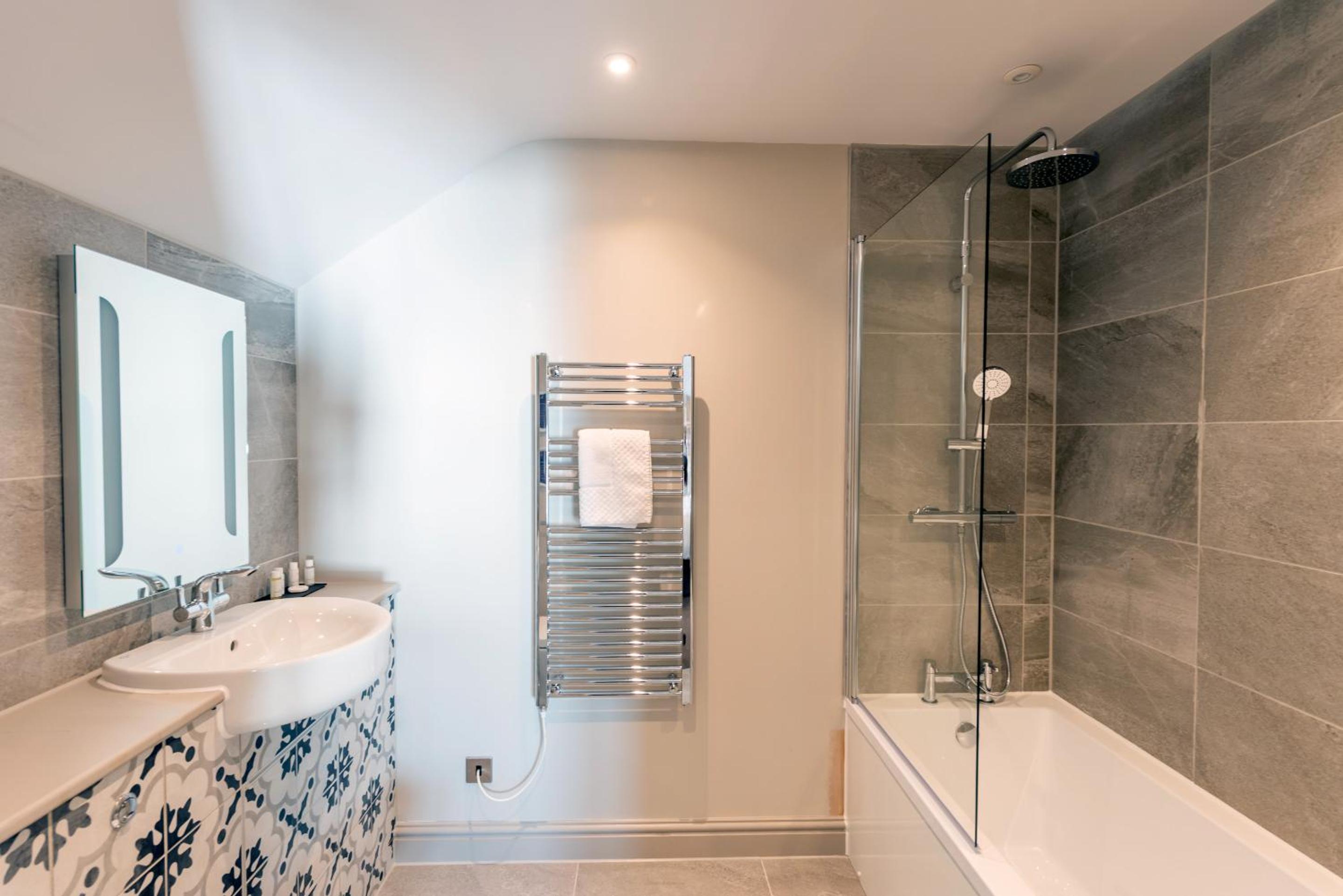 King Suite with Sea View