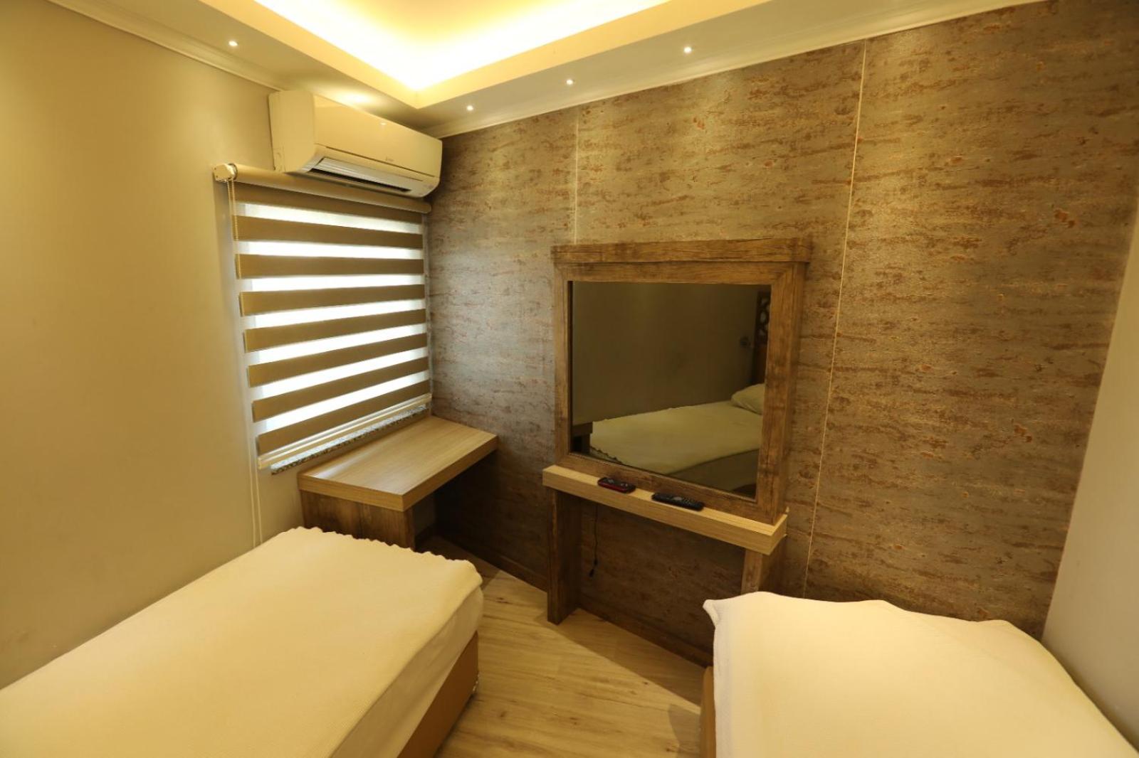 Family Room with Sea View photo 3