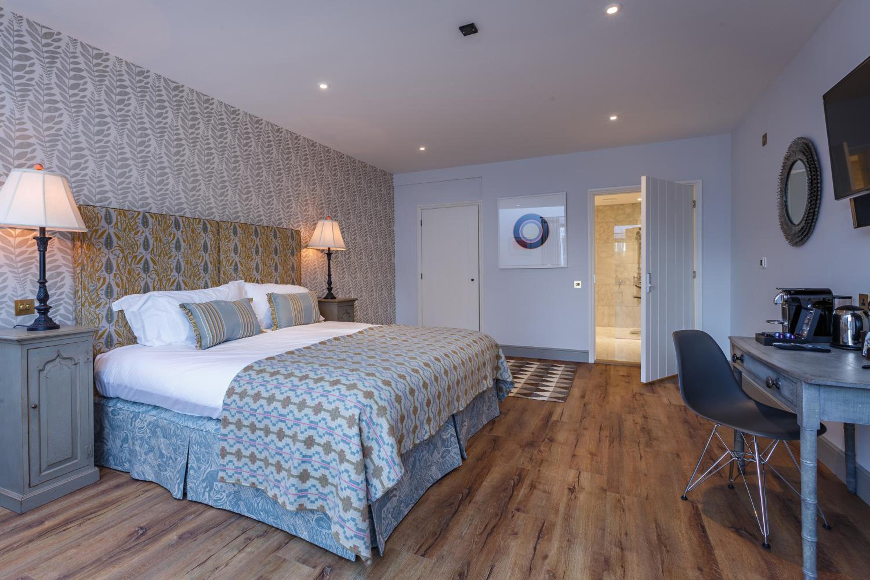 Double Room - Disability Access photo 2