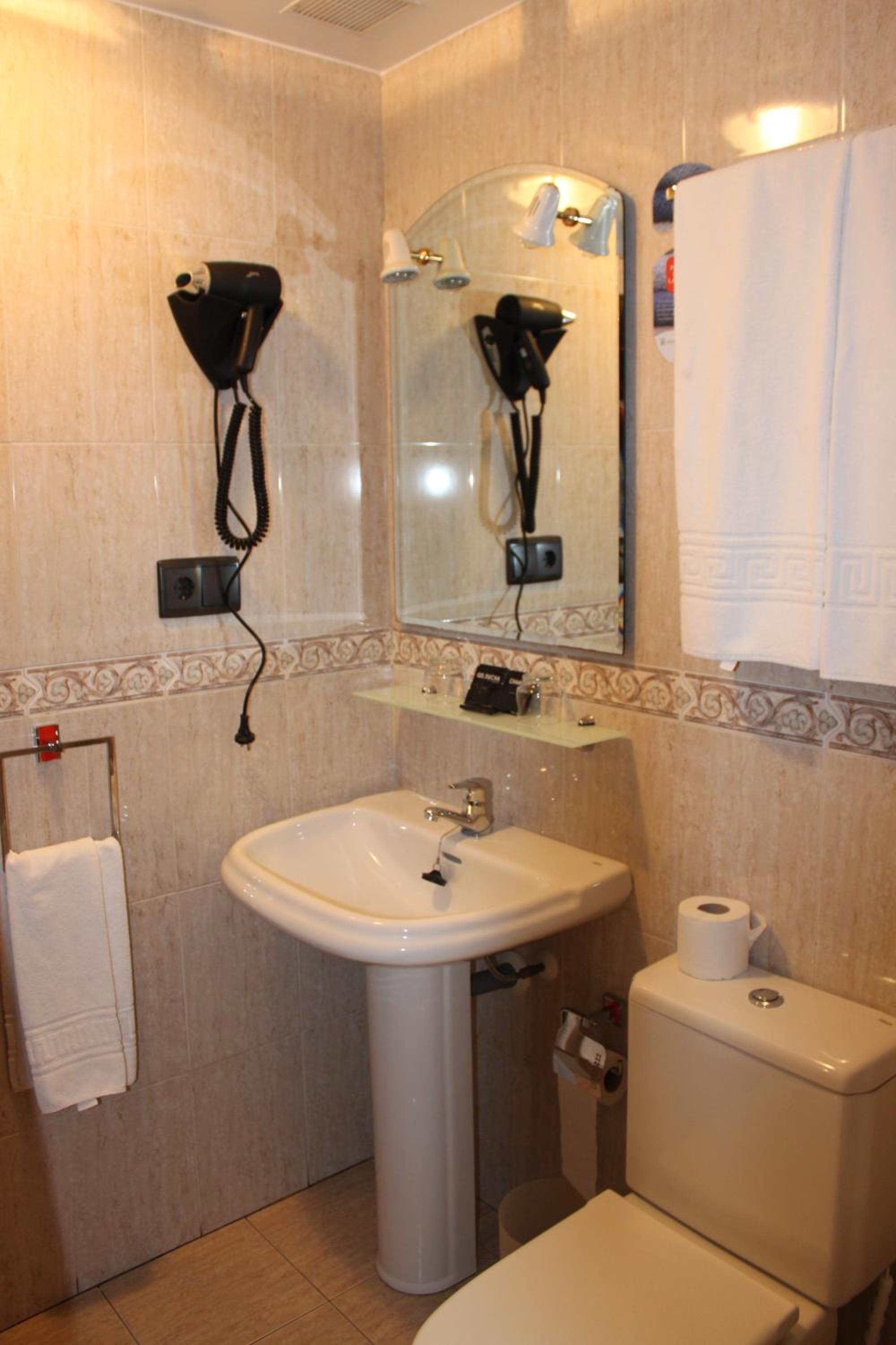 Single Room photo 2
