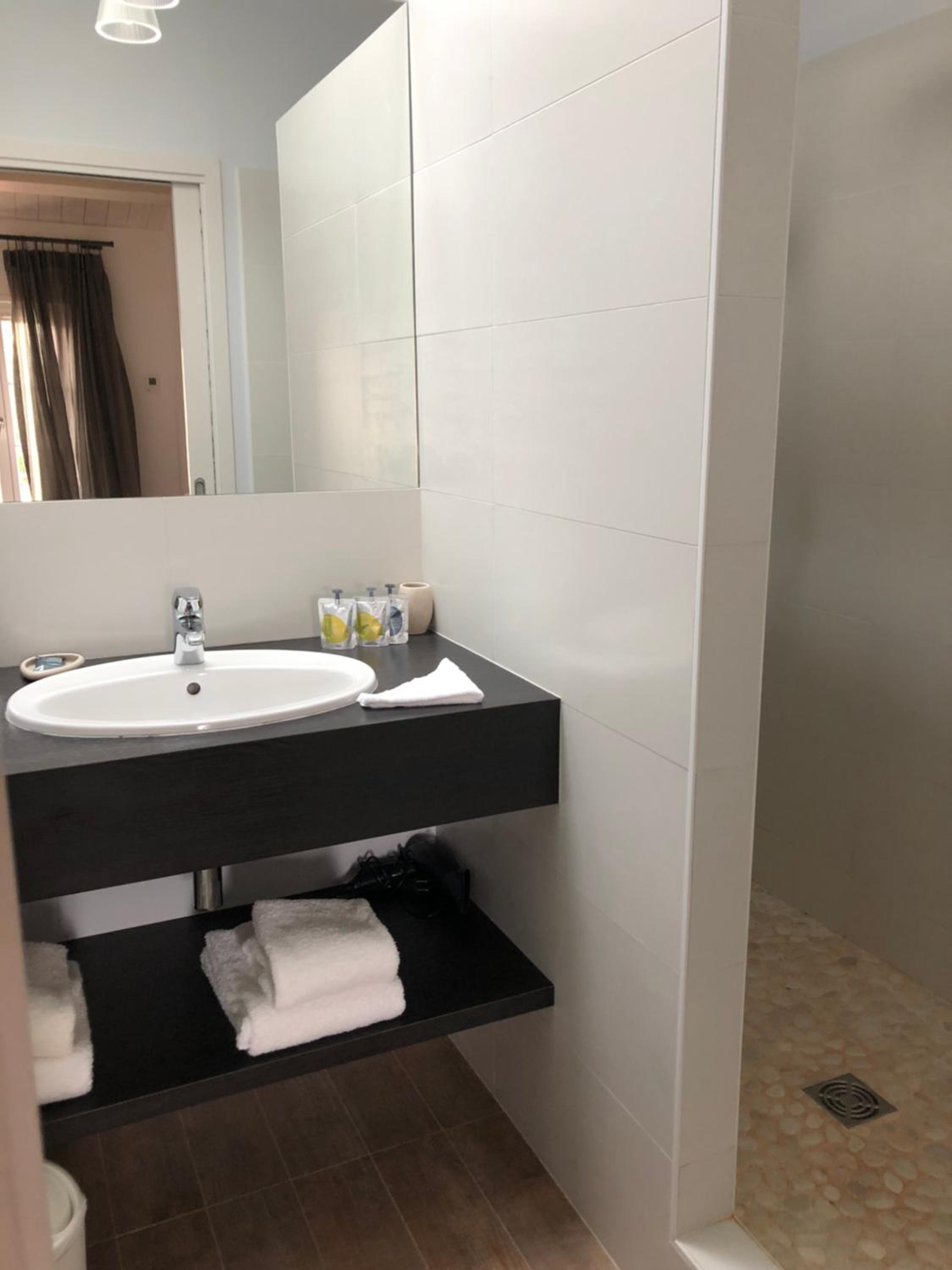 Classic Room - No Toilets photo 2