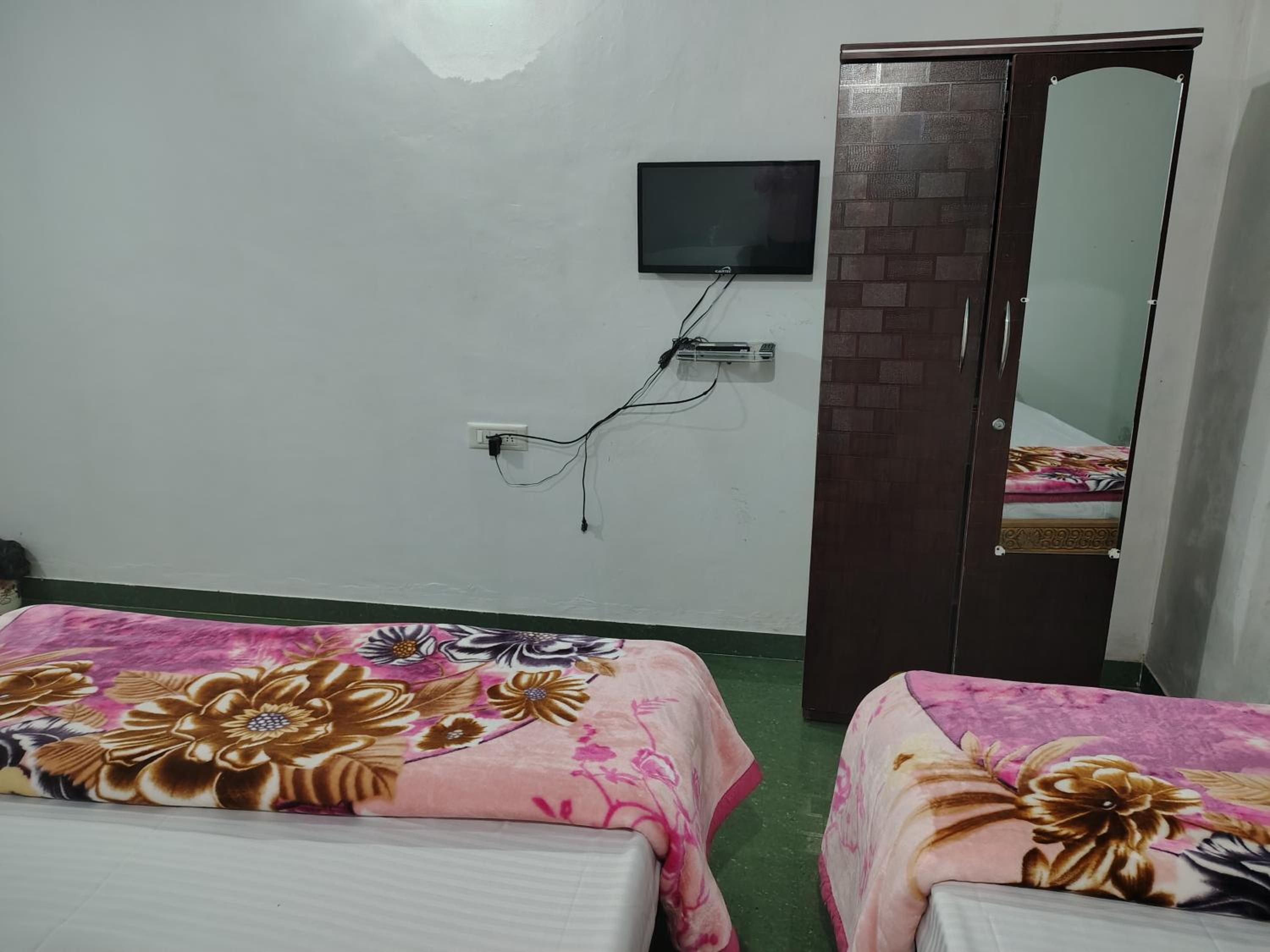 Deluxe Quadruple Room photo 3