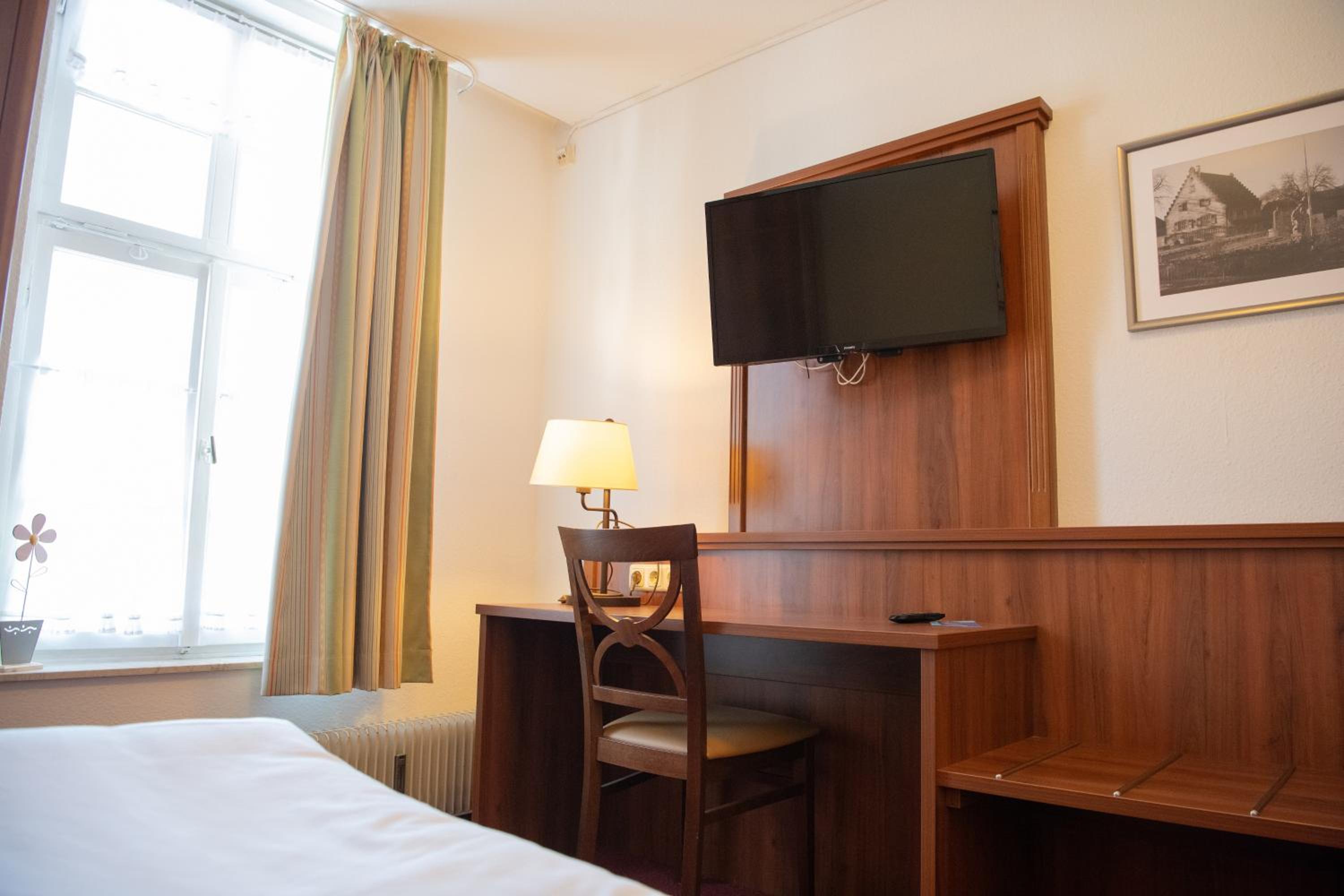 Economy Single Room