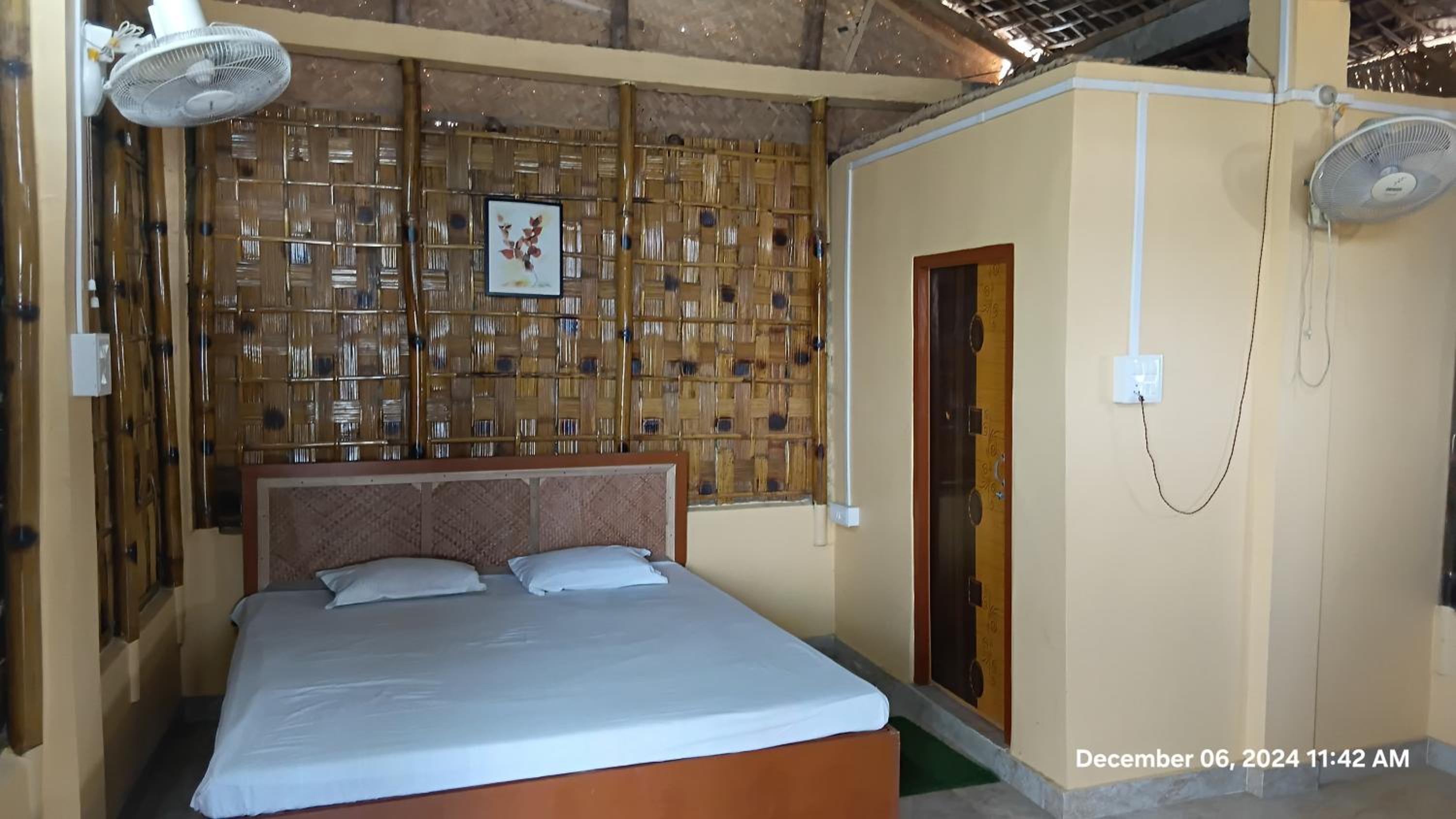 Double Room with Balcony photo 3